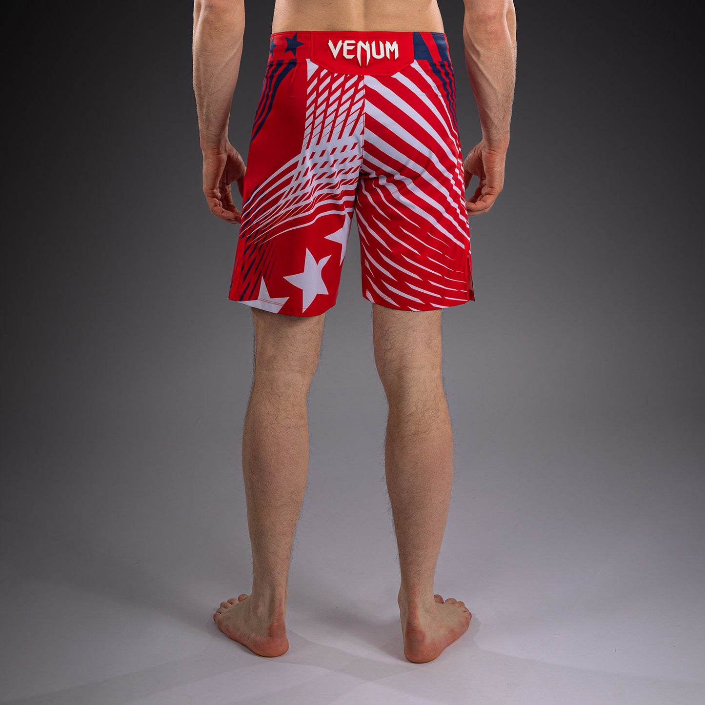 Official UFC Freedom 250 by Venum 남성용 Authentic Fight Night 파이트 쇼츠 쇼트 핏 - 레드