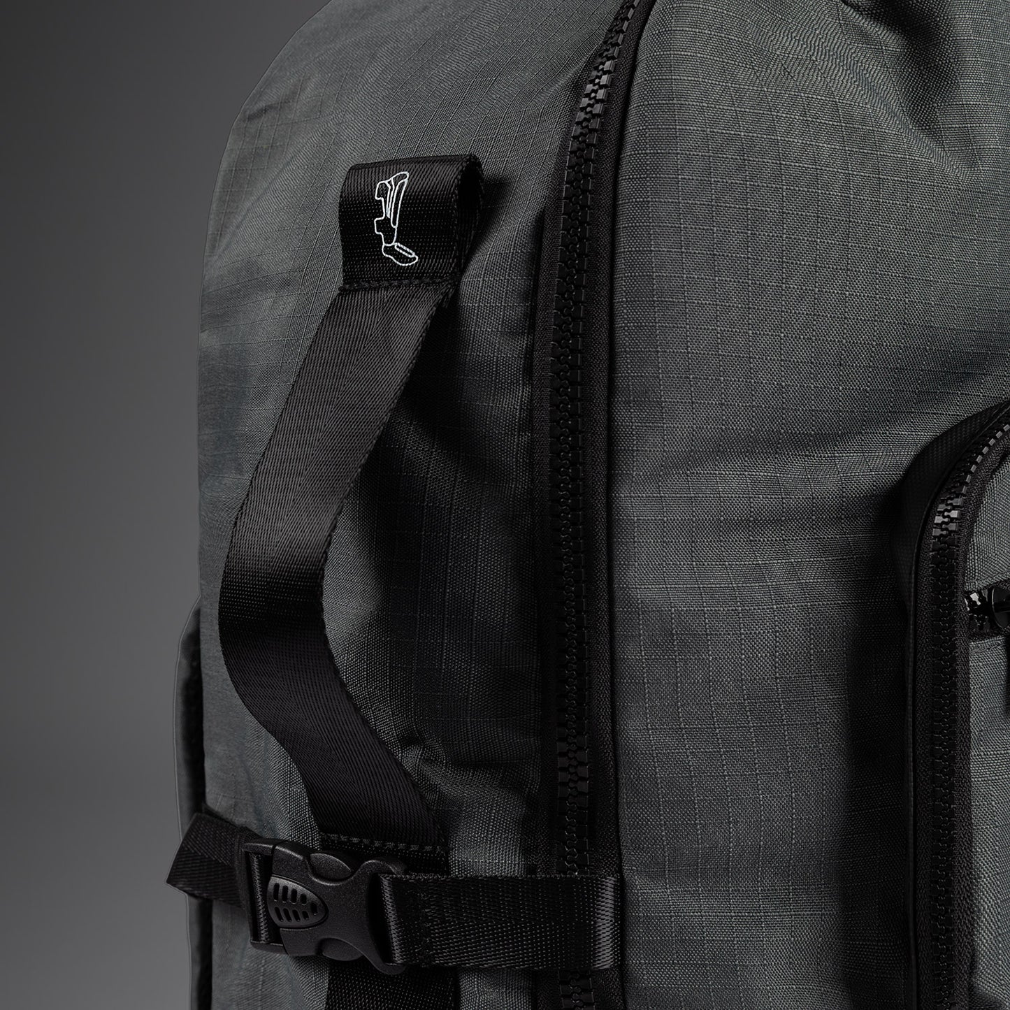 Venum Evo 2 Xtrem 백팩 (50-63L) – 스톰 그레이