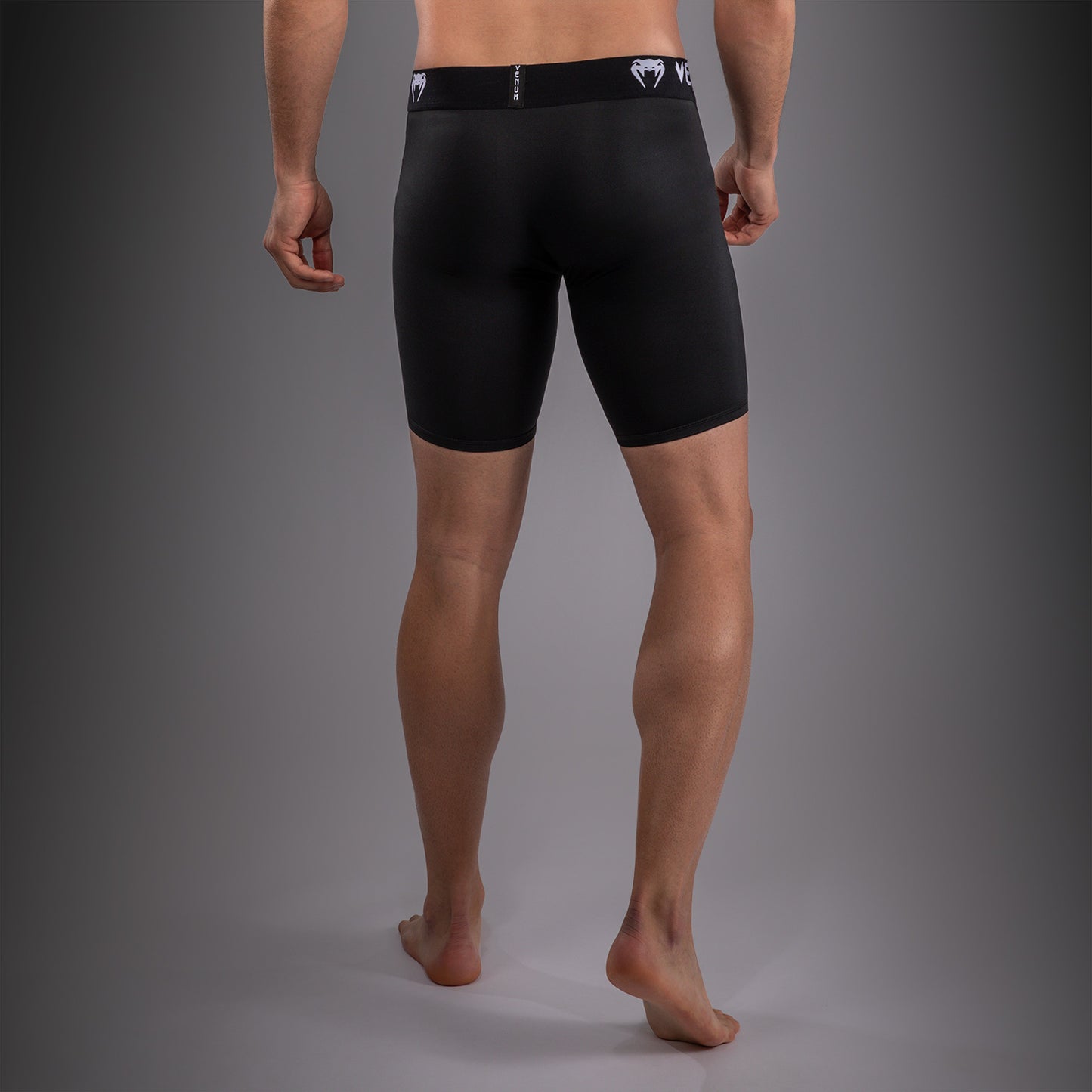 Venum UFC Unity by Venum Authentic Fight Week 남성 기능성 컴프레션 쇼츠 - 블랙