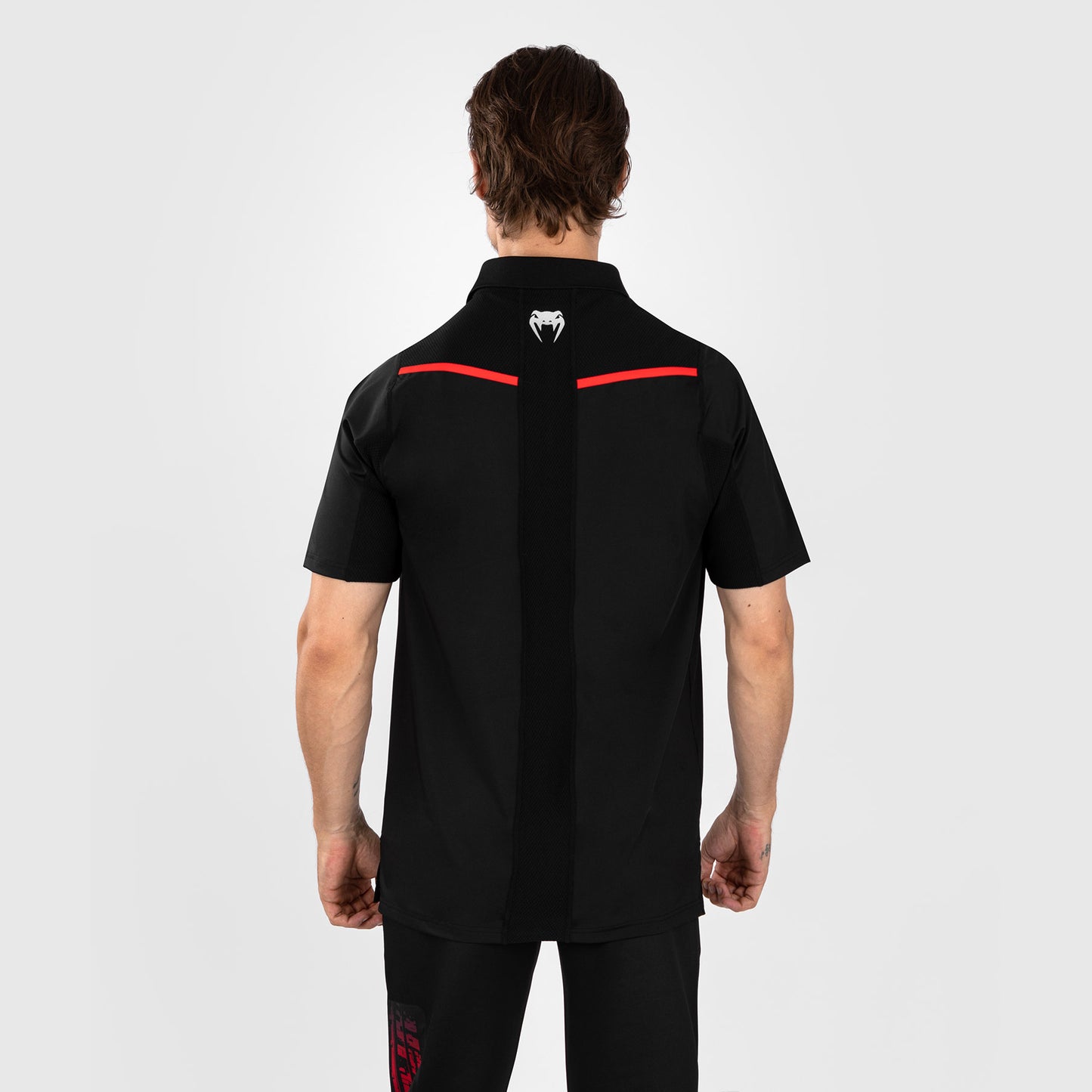 UFC Venum Performance Institute 2.0 남성용 폴로 셔츠 – 블랙/레드