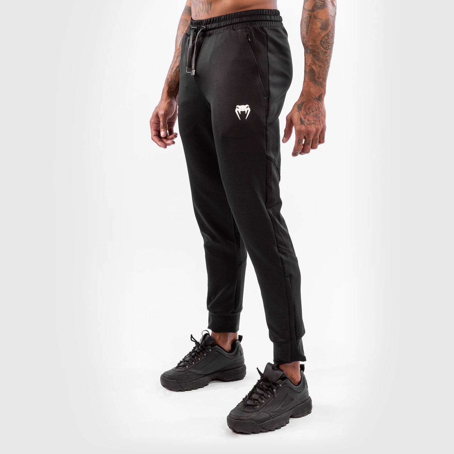 UFC Venum Authentic Fight Night 남성용 워크아웃 팬츠 – 블랙