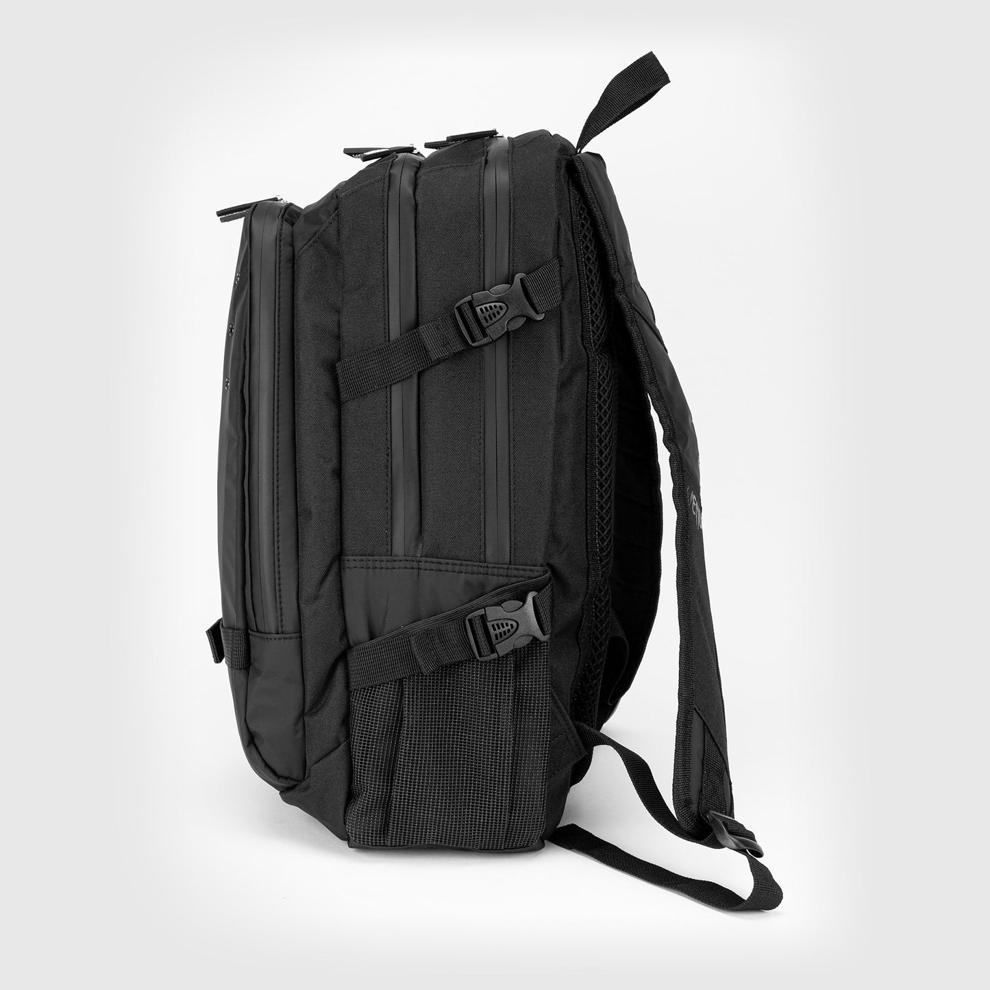 Venum Challenger Pro Evo 백팩 (20-25L) – 블랙