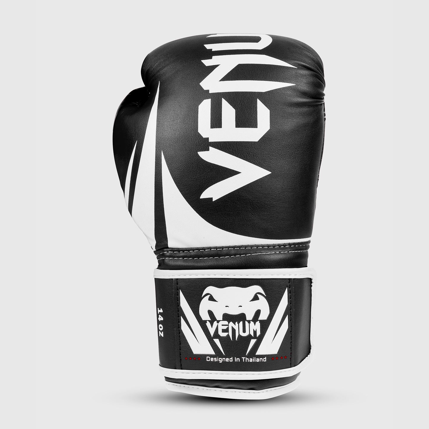 Venum Challenger 2.0 복싱 글러브 – 블랙/화이트