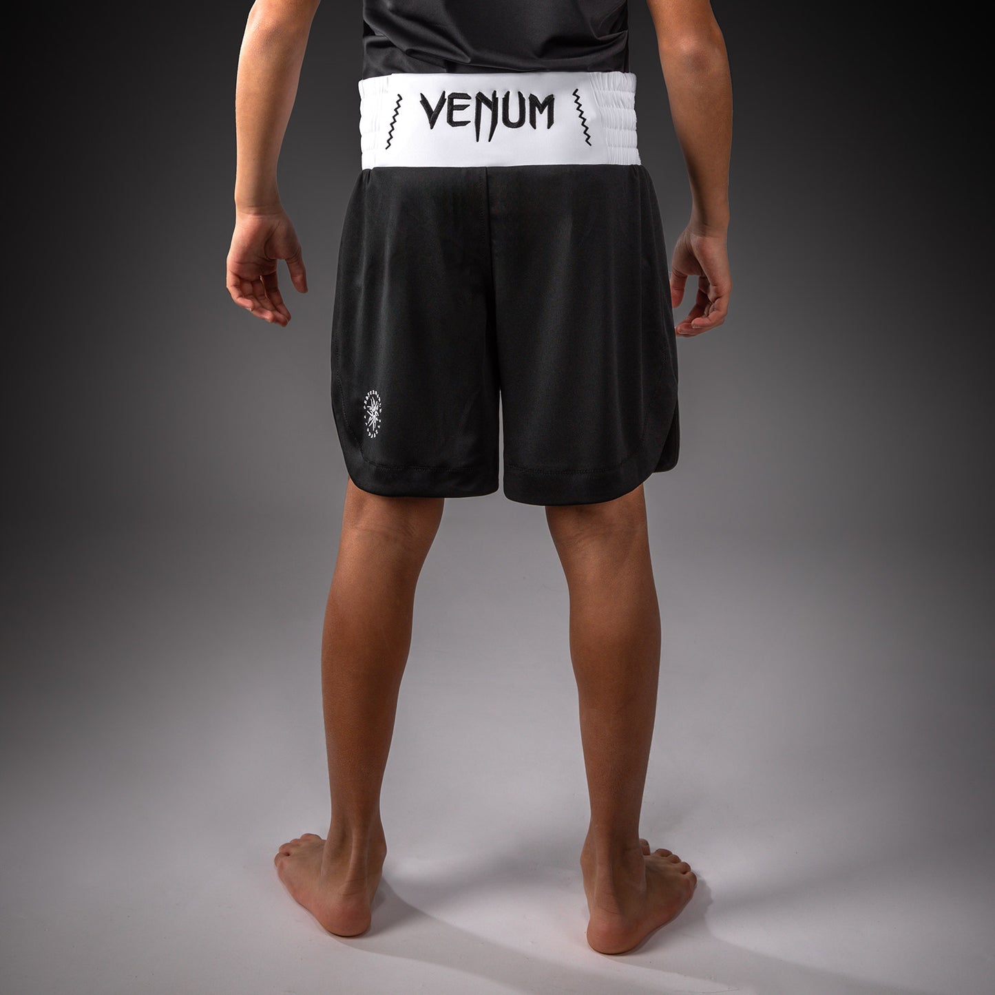 Venum Classic 키즈용 복싱 쇼츠 – 블랙/화이트
