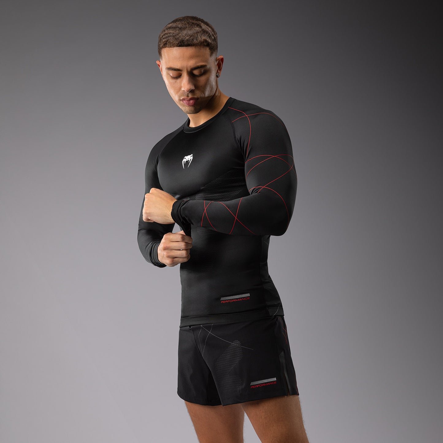 Venum Tactical XT 남성용 긴팔 래쉬가드 – 블랙/파이어 레드