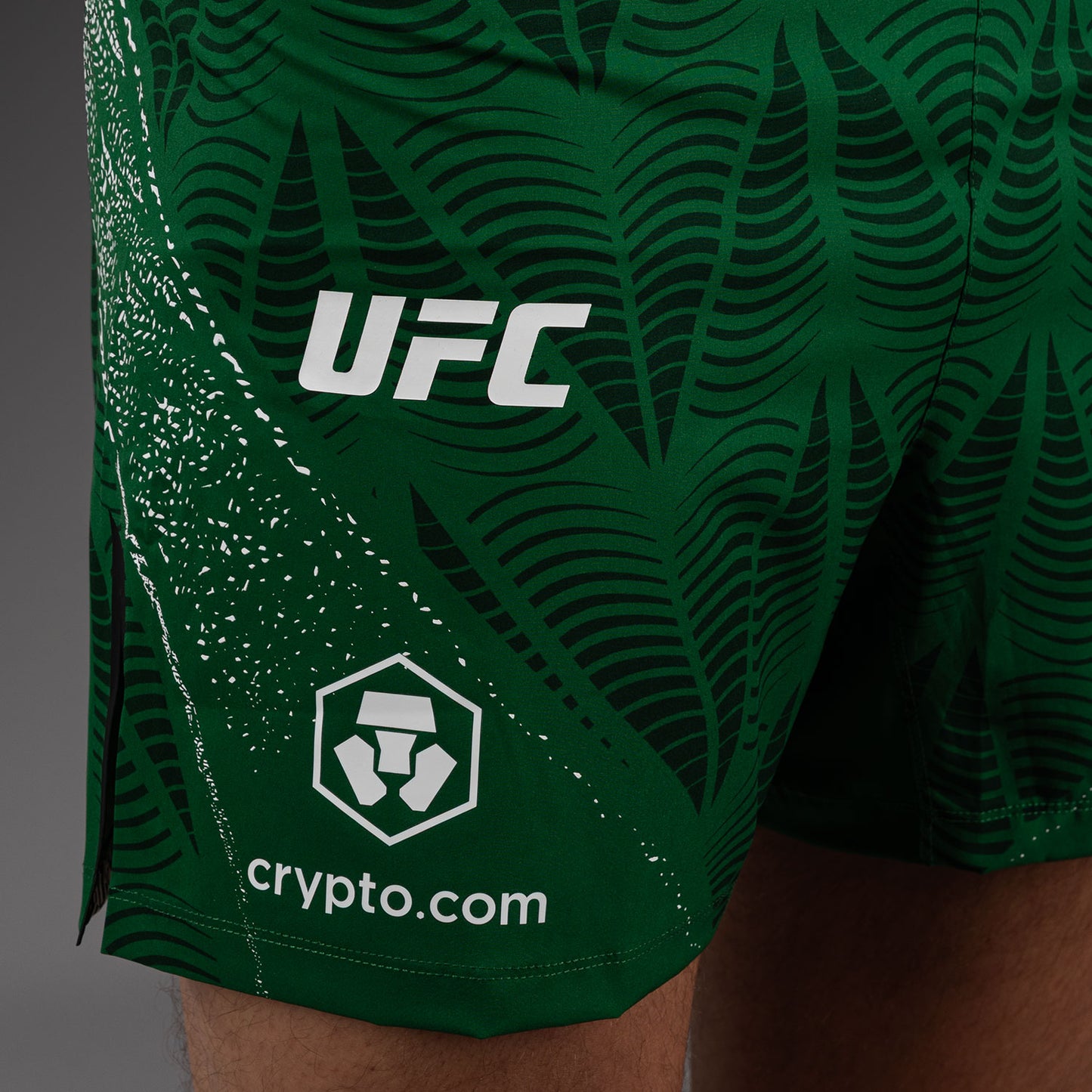 남성용 UFC Zenith by Venum 그린 어센틱 파이트 나이트 쇼츠 피트 파이트 쇼츠