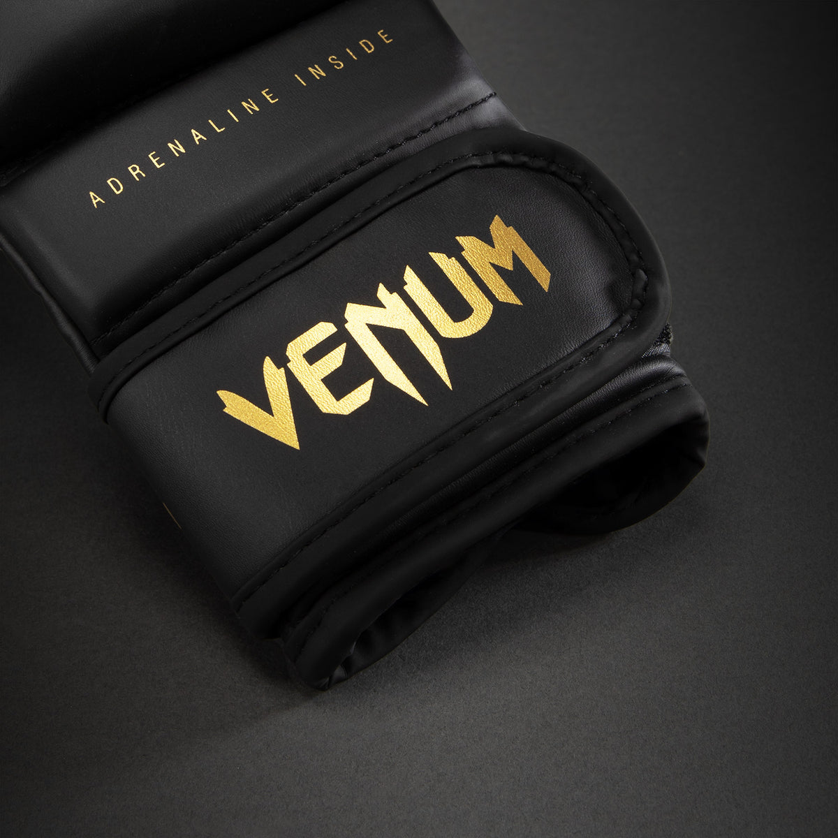 Venum Contender 1.5 스파링 글러브 - 블랙/골드