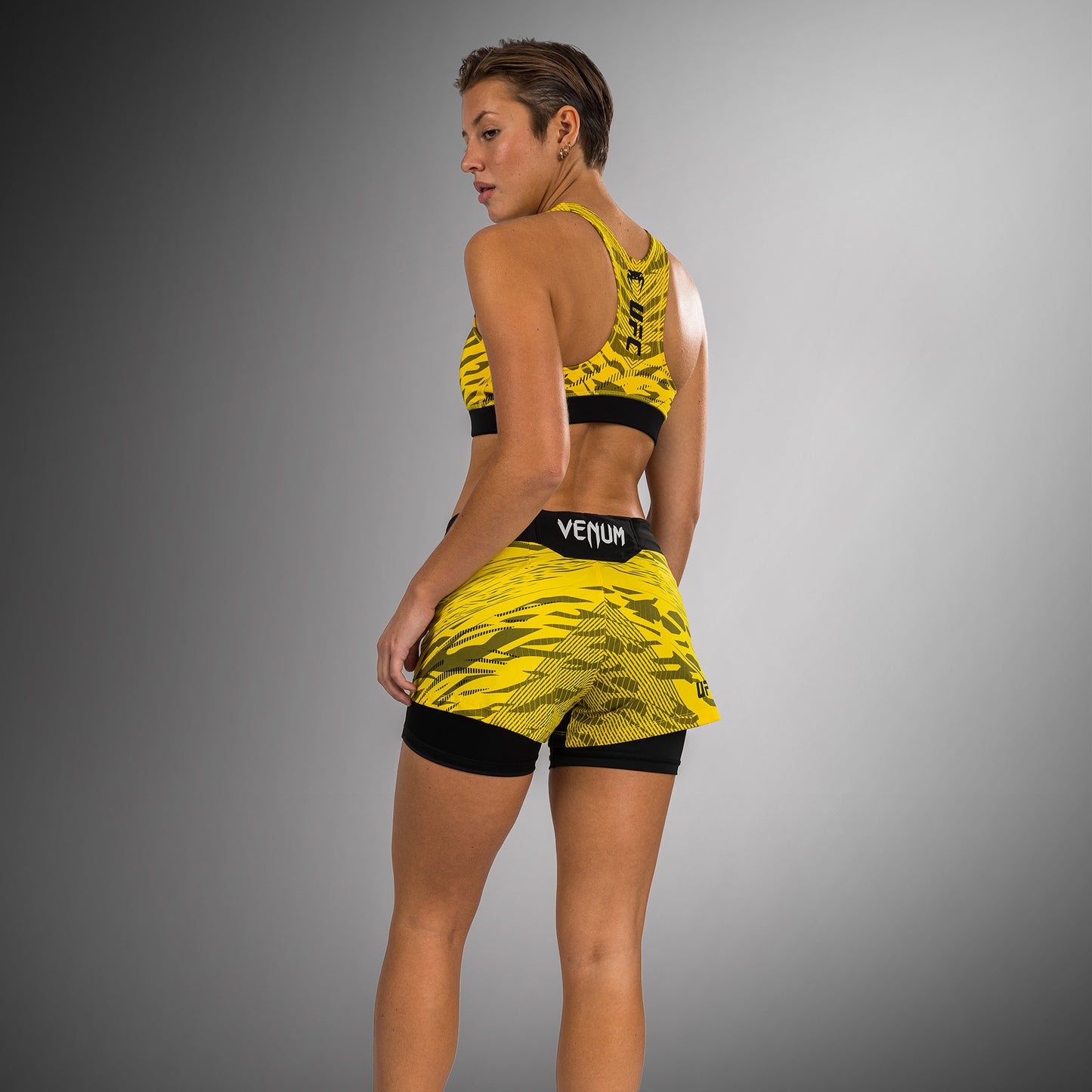 UFC Fusion by Venum 여성용 파이트 쇼츠 – 옐로우