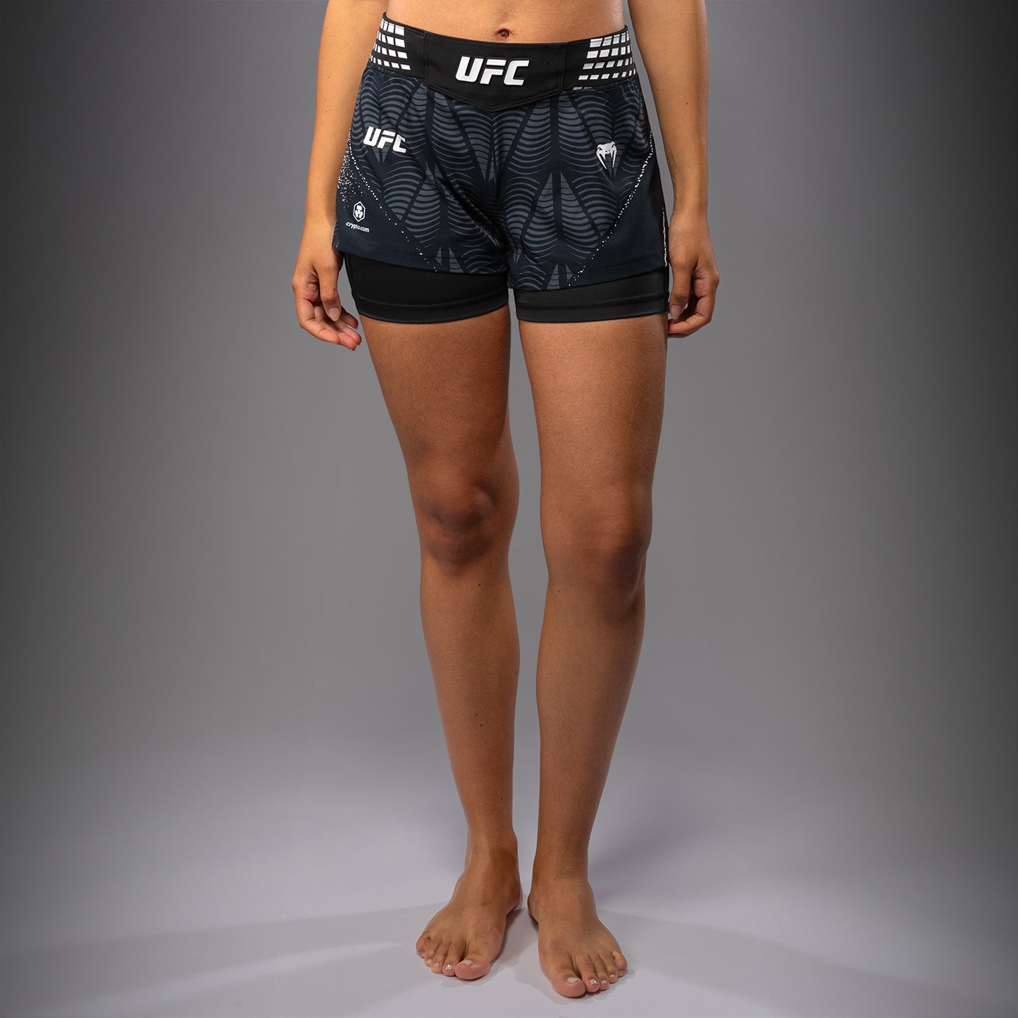 Women's UFC Zenith by Venum 블랙 어센틱 쇼트 핏 파이트 쇼츠