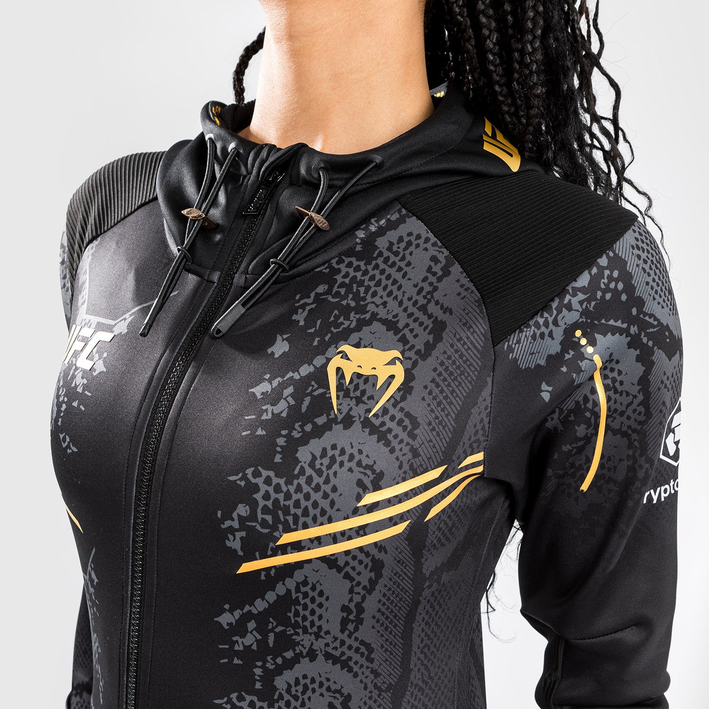 UFC Adrenaline by Venum Authentic Fight Night 여성용 워크아웃 후디 – 챔피언