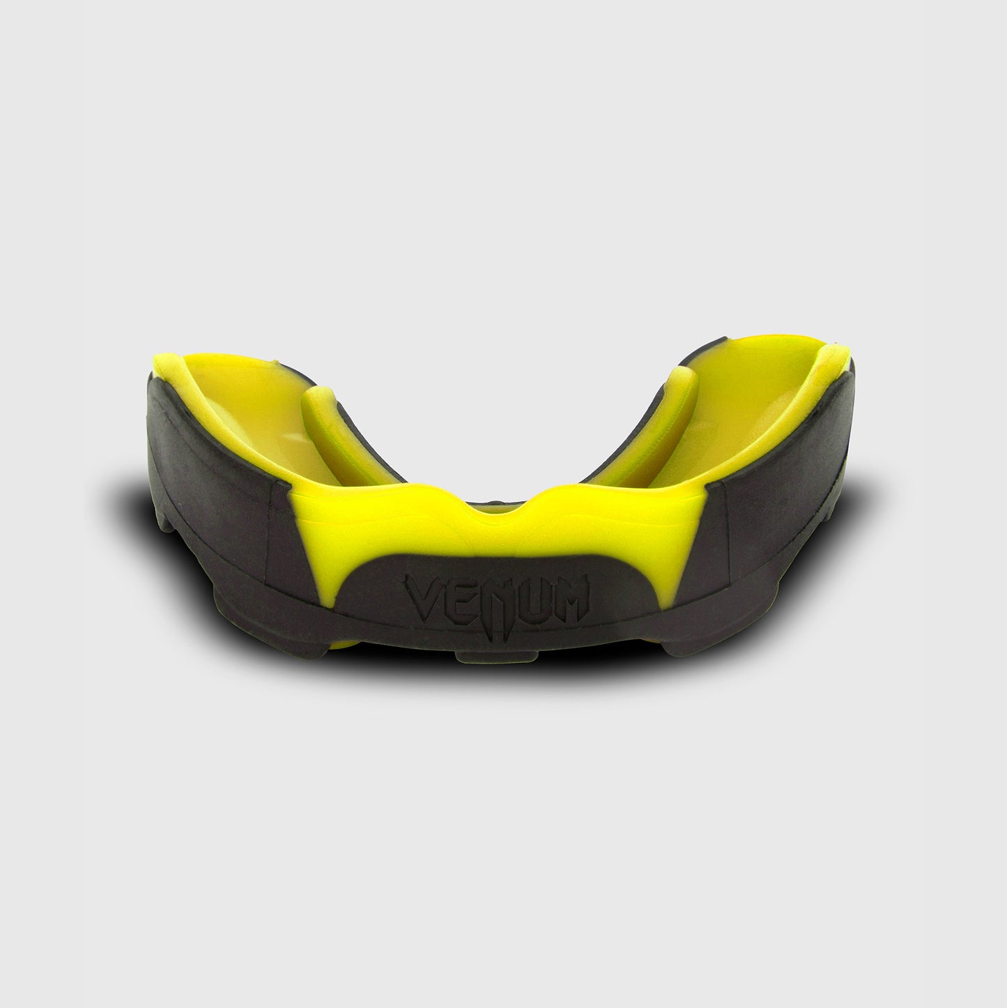 Venum Predator 마우스피스