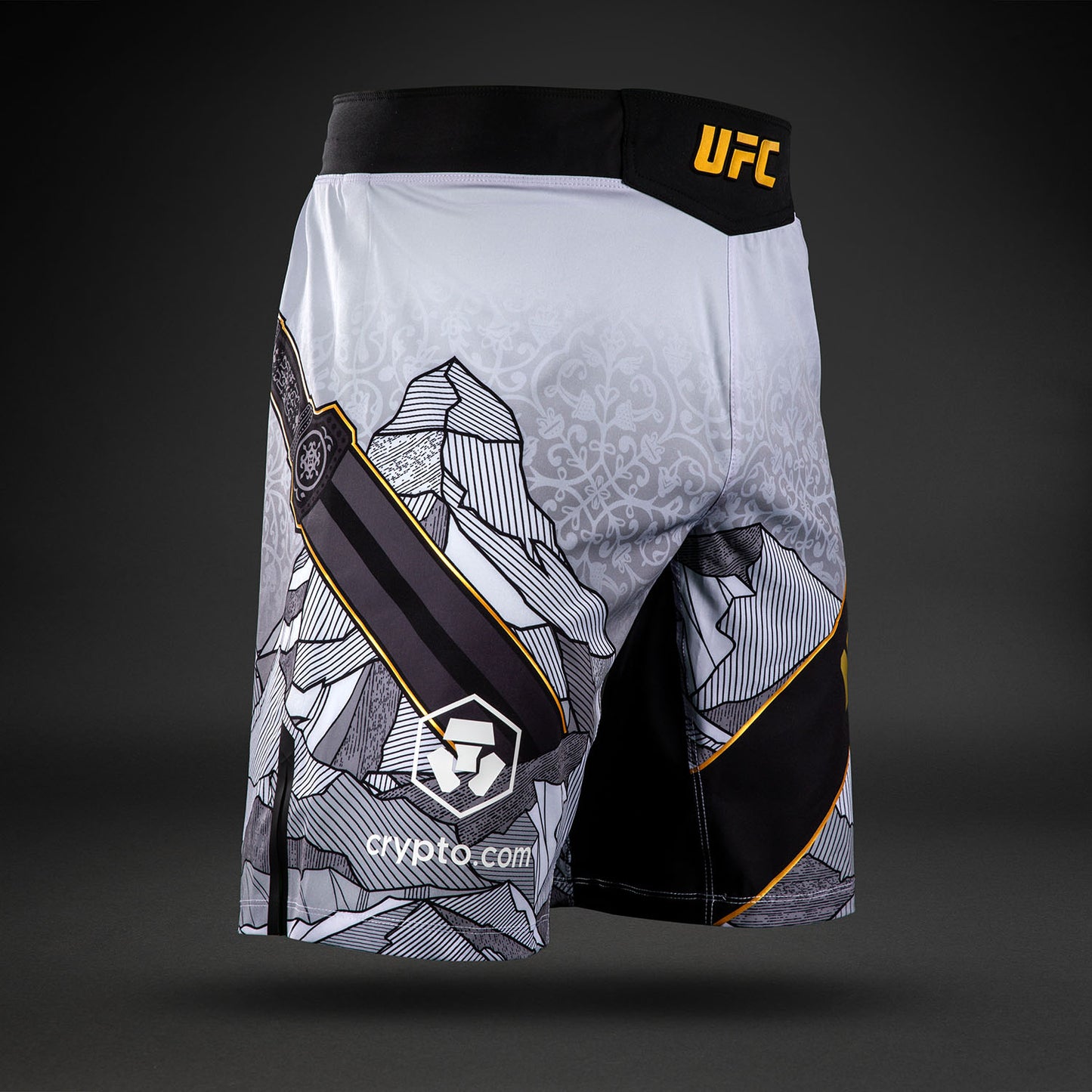 남성용 UFC Unrivaled by Venum 화이트 이슬람 마카체프 롱 핏 파이트 쇼츠