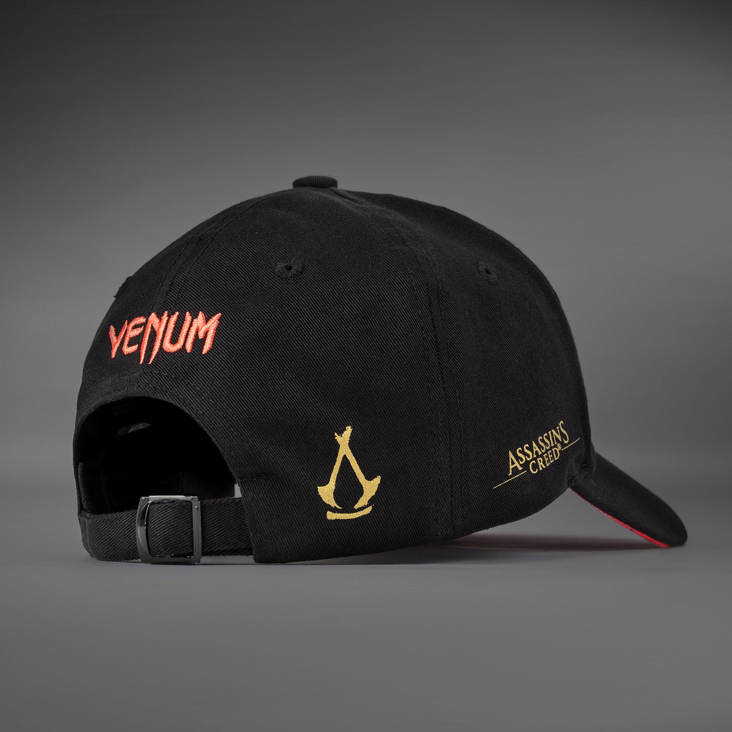 Venum x Assassin's Creed Shadows 캡 – 블랙