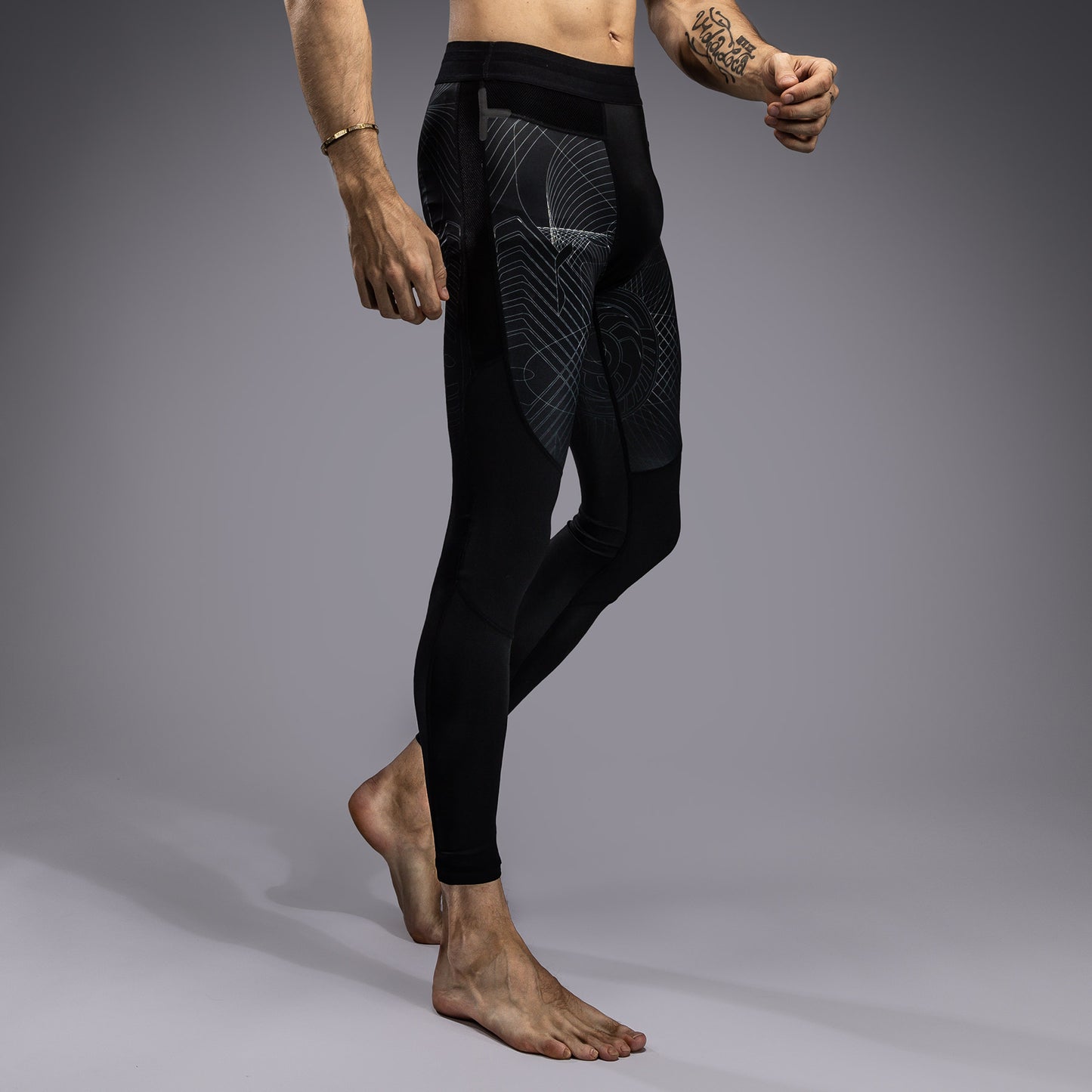Venum G-Fit Air 남성용 스패츠 – 딥 블랙/데저트 샌드