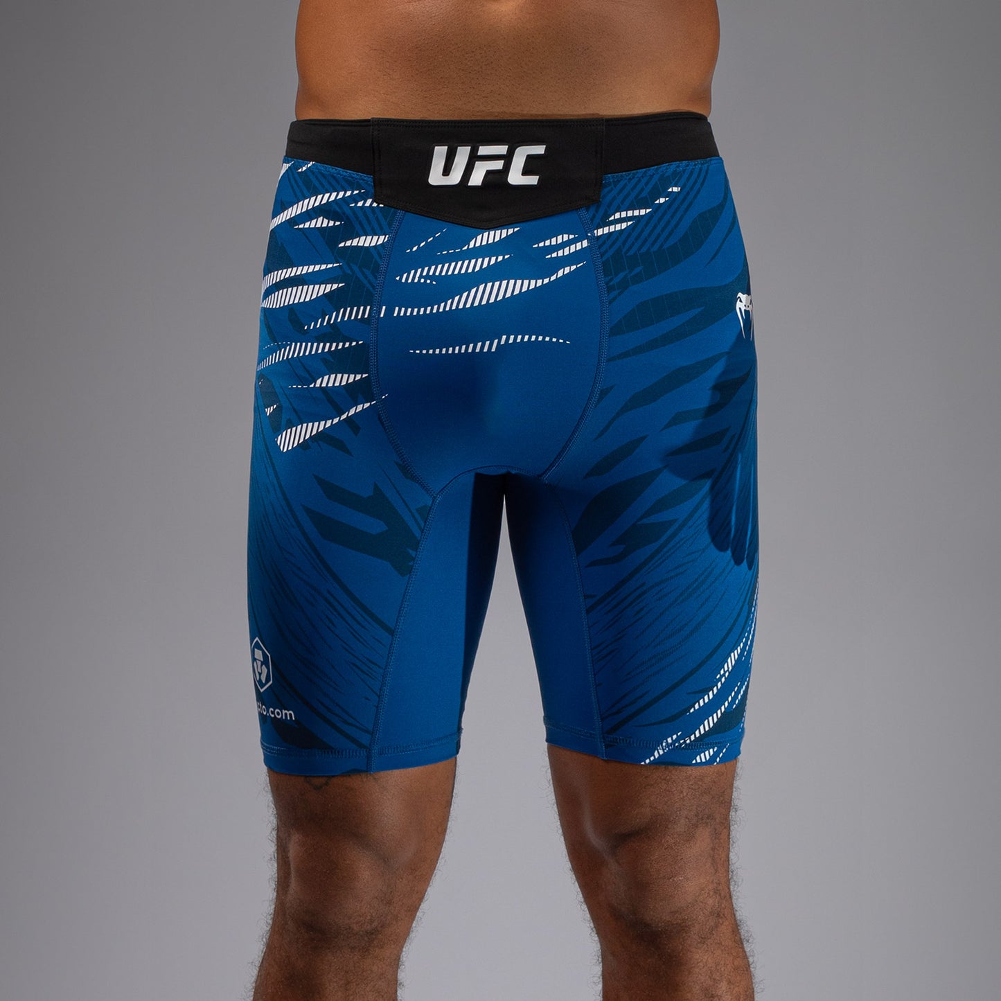UFC Fusion by Venum Authentic Fight Night 남성용 발리 투도 쇼츠 – 블루