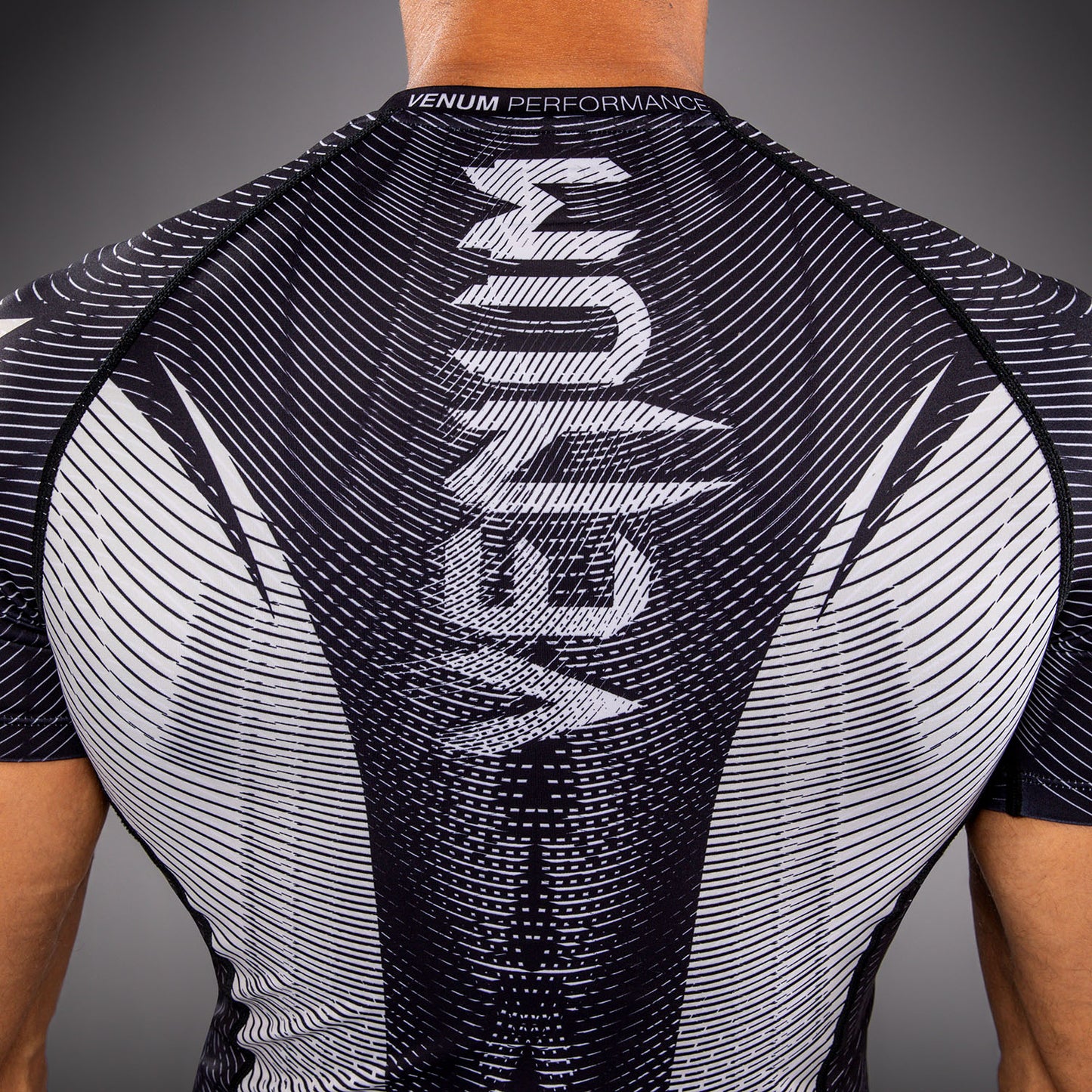 Venum Galactic 3.0 반팔 래쉬가드 오프 화이트/블랙