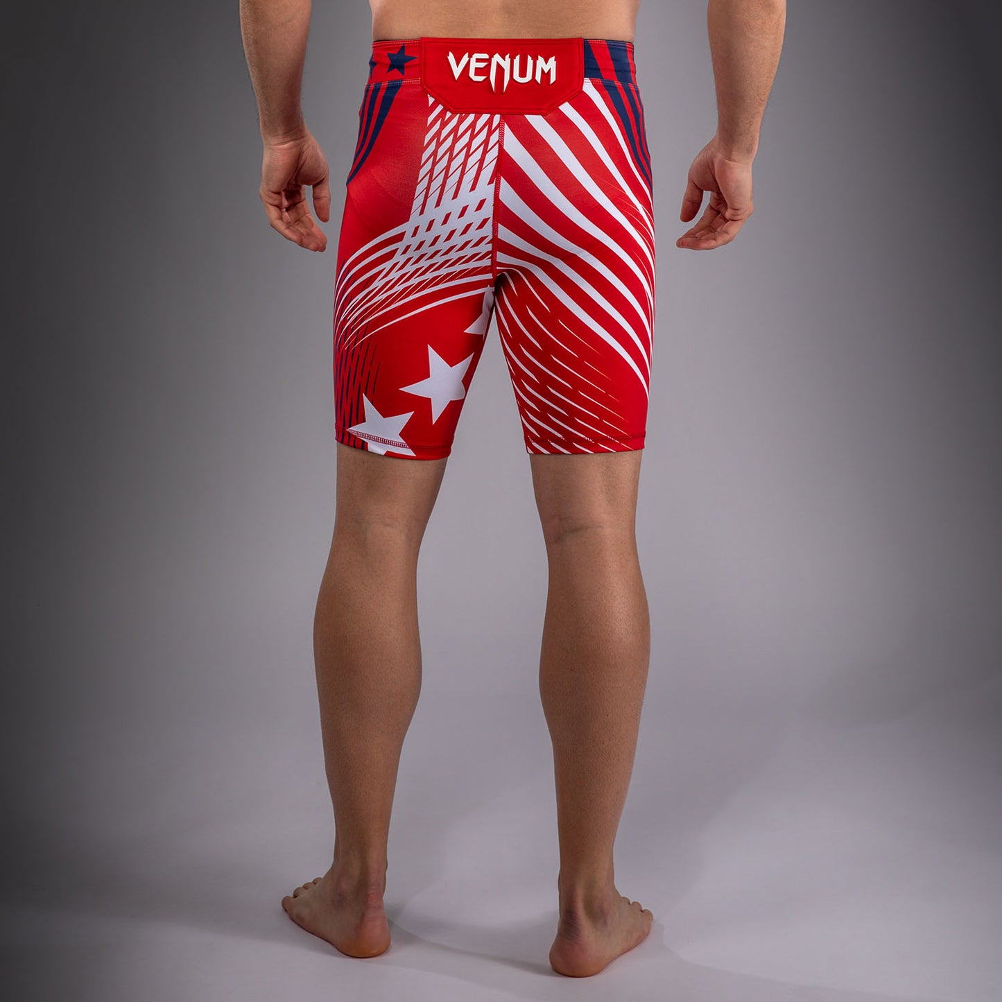 Official UFC Freedom 250 by Venum 남성용 Authentic Fight Night 발리 투도 쇼츠 - 레드