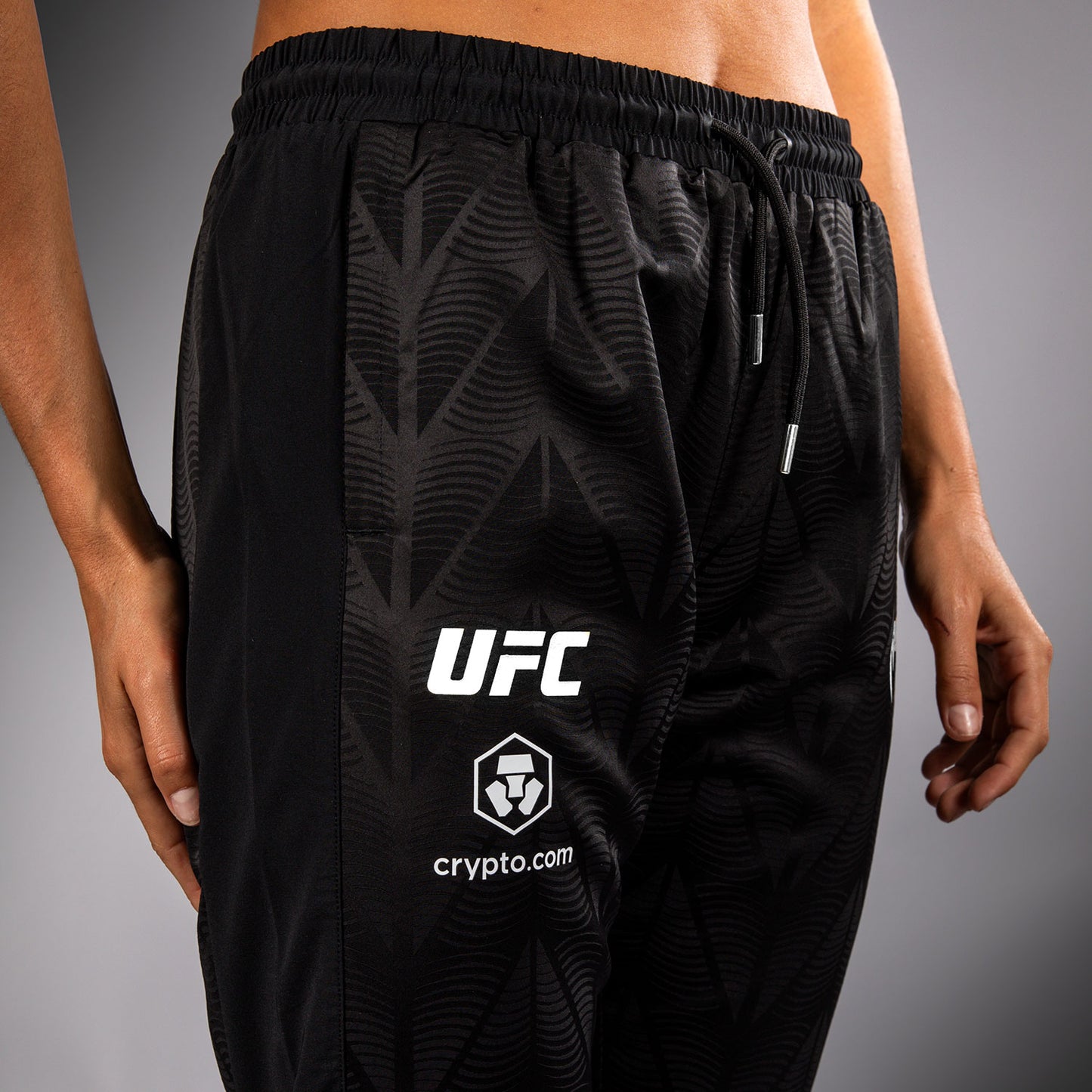 여성용 UFC Zenith by Venum 블랙 어센틱 파이트 나이트 워크아웃 팬츠