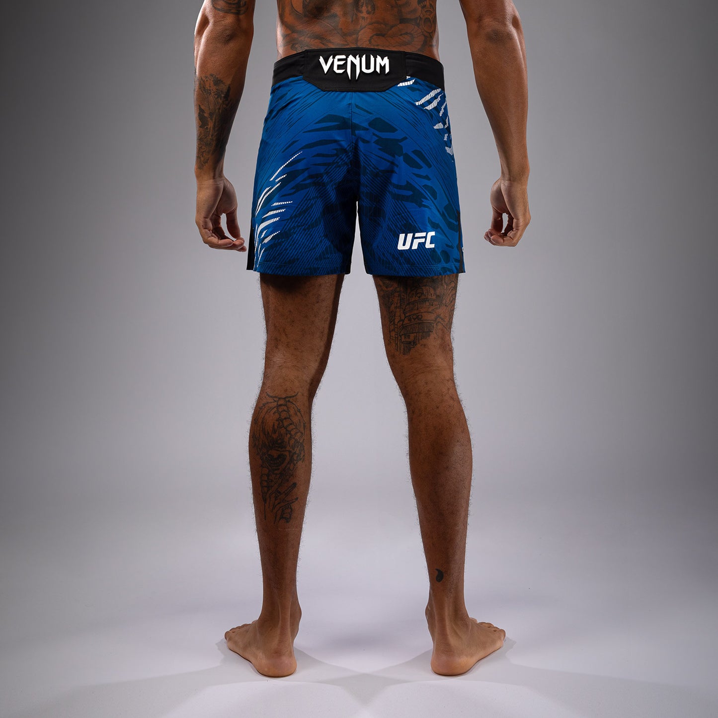 UFC Fusion by Venum 남성용 파이트 쇼츠 – 숏 핏 – 블루
