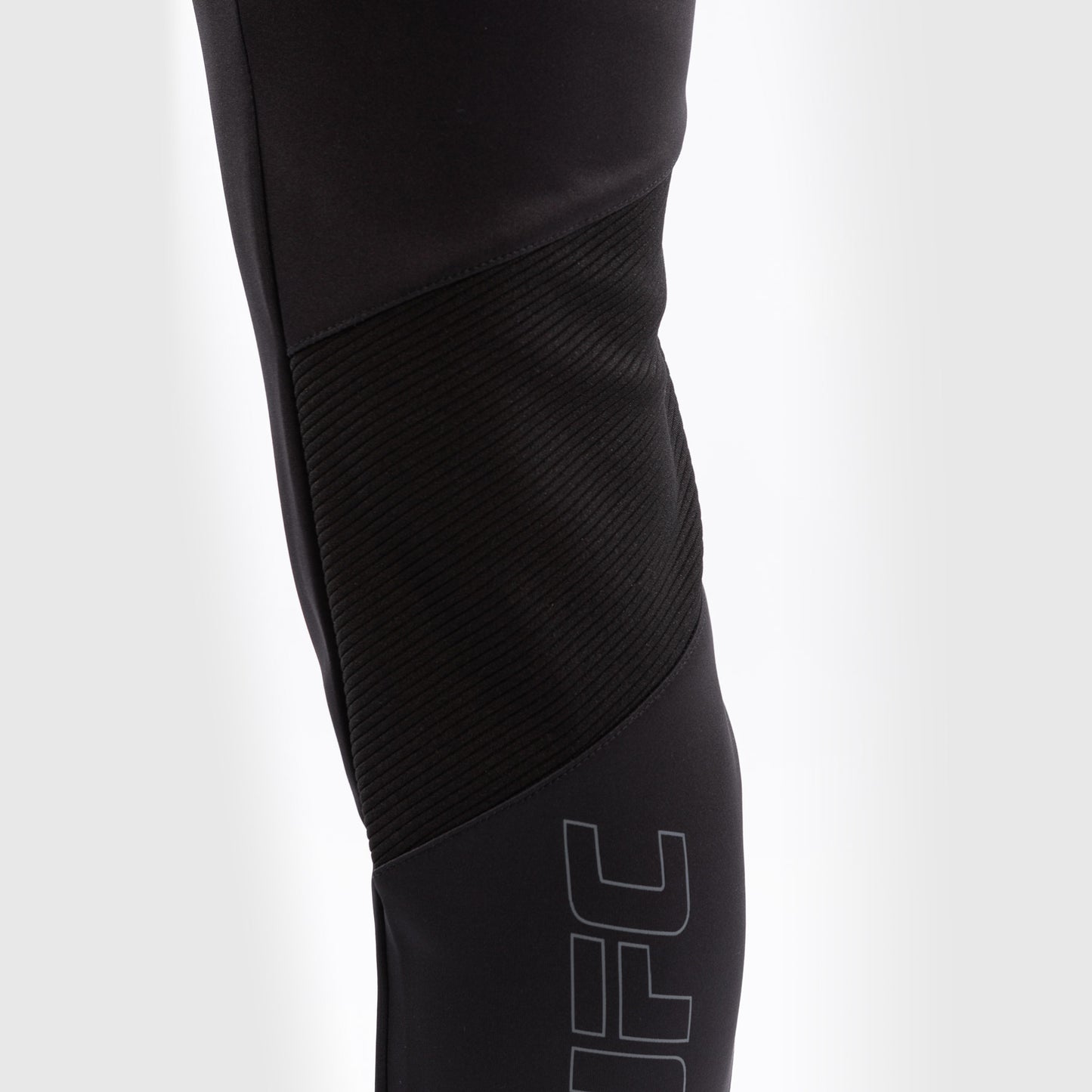 UFC Venum Authentic Fight Week 여성용 팬츠 – 블랙