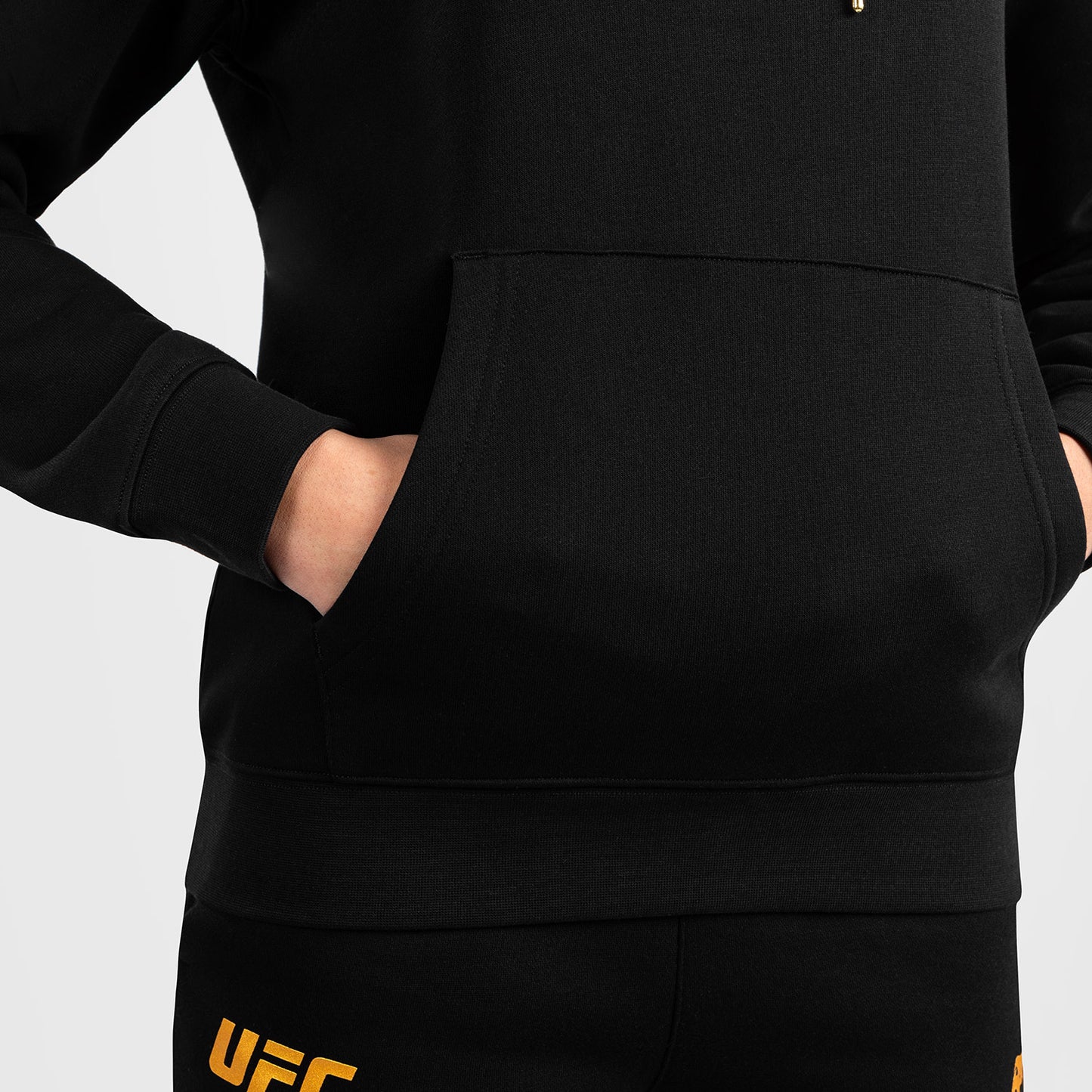 UFC Adrenaline by Venum Replica 여성용 풀오버 후디 – 챔피언