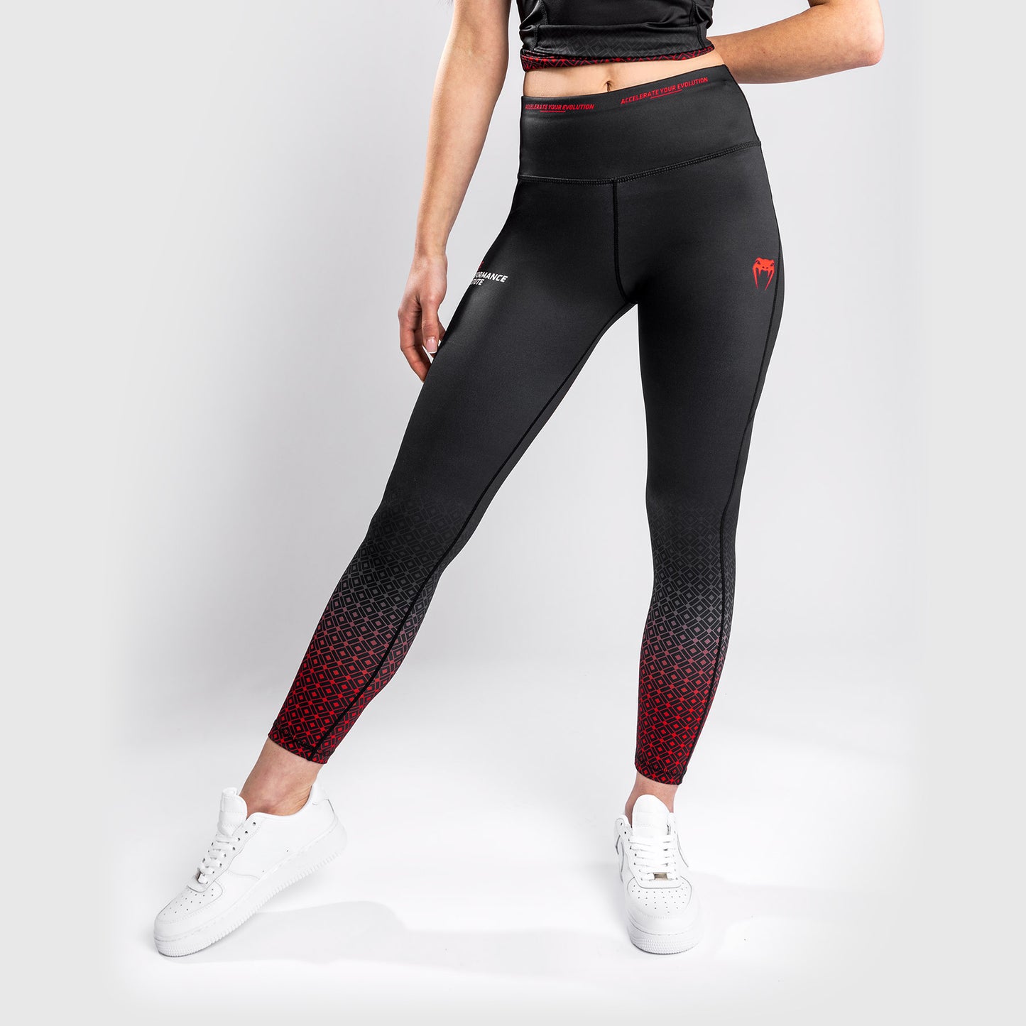 UFC Venum Performance Institute 레깅스 – 블랙/레드