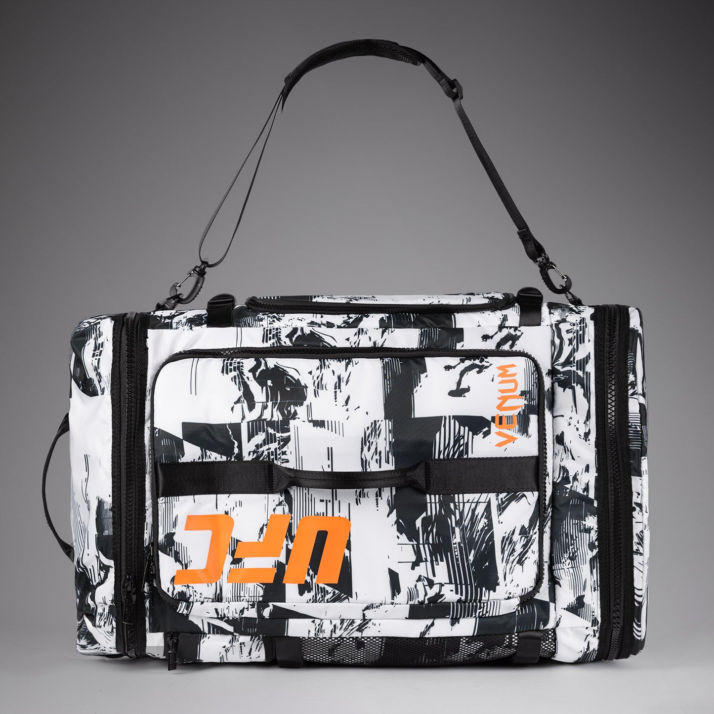 Unisex UFC Zenith by Venum 화이트 어센틱 파이트 위크 기어 백 (48L)