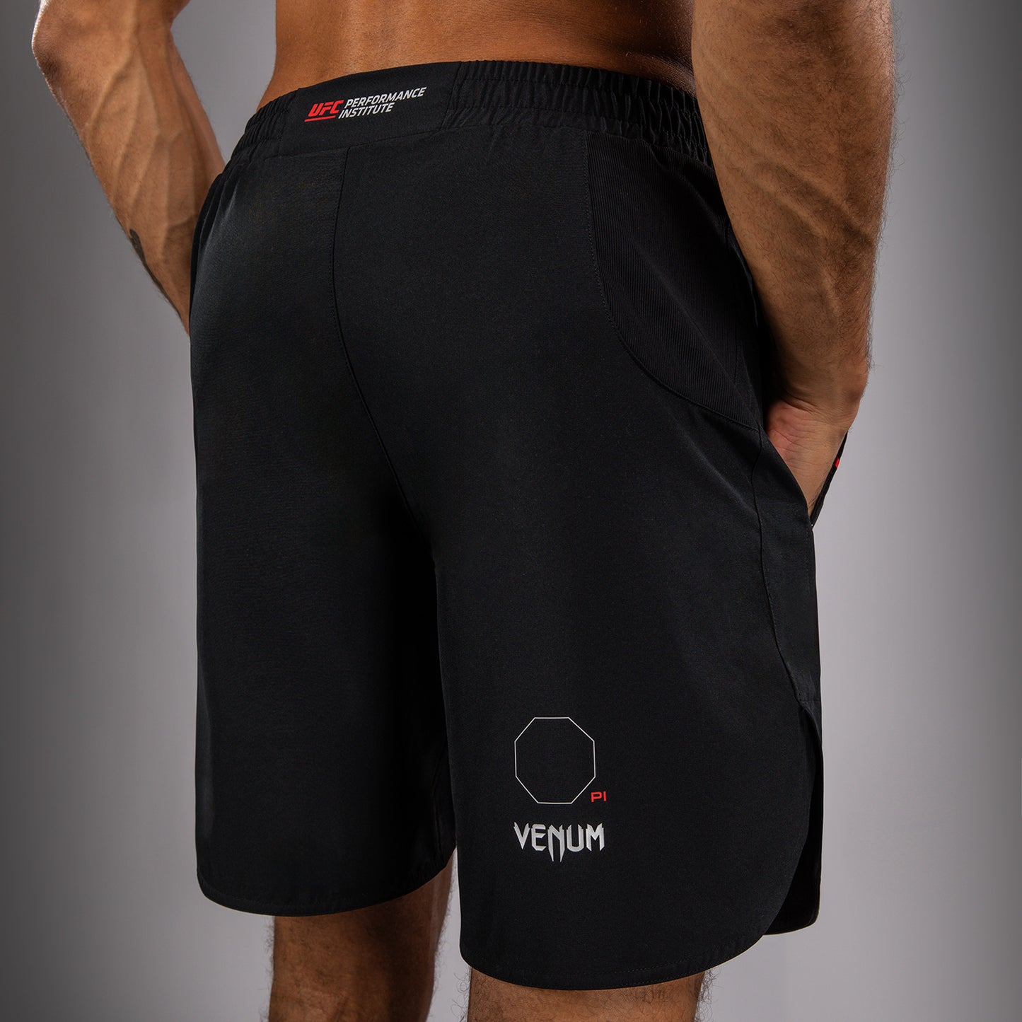 Venum UFC PI 3.0 트레이닝 쇼츠 – 블랙