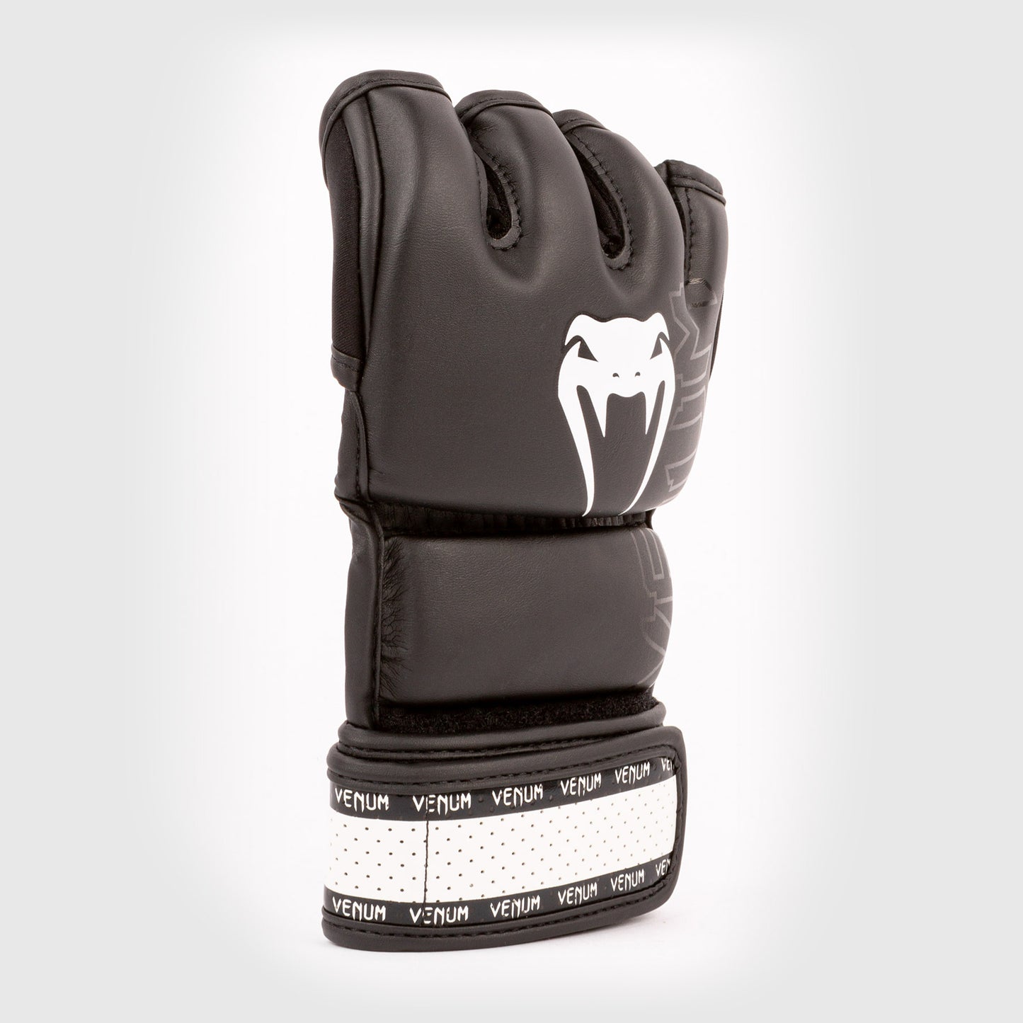 Venum Impact 2.0 MMA 글러브 – 블랙/화이트