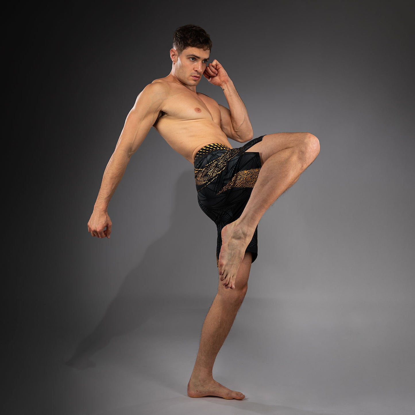 남성용 UFC Zenith by Venum Champion 오센틱 파이트 나이트 롱 핏 파이트 쇼츠