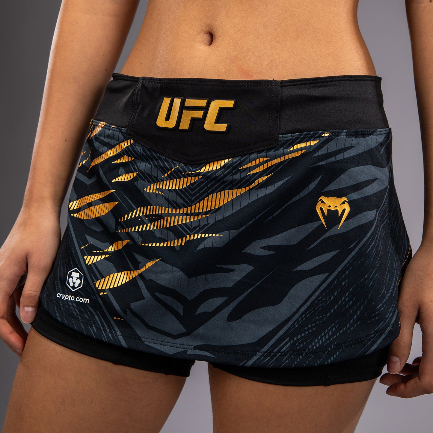 UFC Fusion by Venum Authentic Fight Night 여성용 스커트 – 챔피언