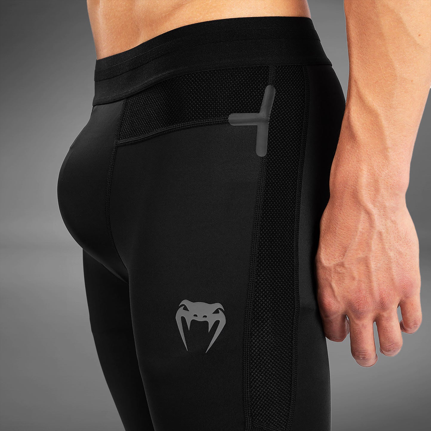 Venum G-Fit Air 스패츠 – 블랙