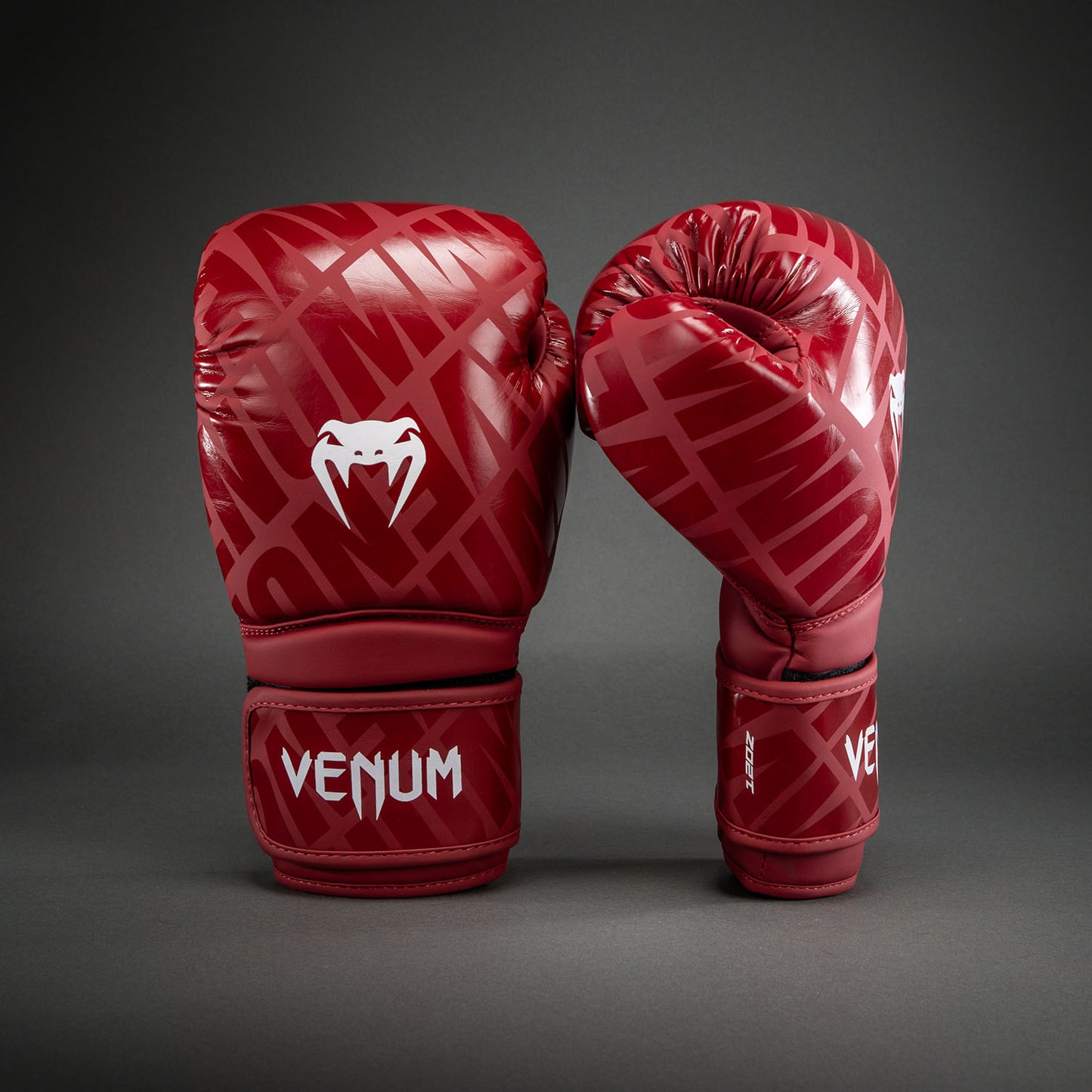 Venum Contender 1.5XT 복싱 글러브 – 글로시 버건디