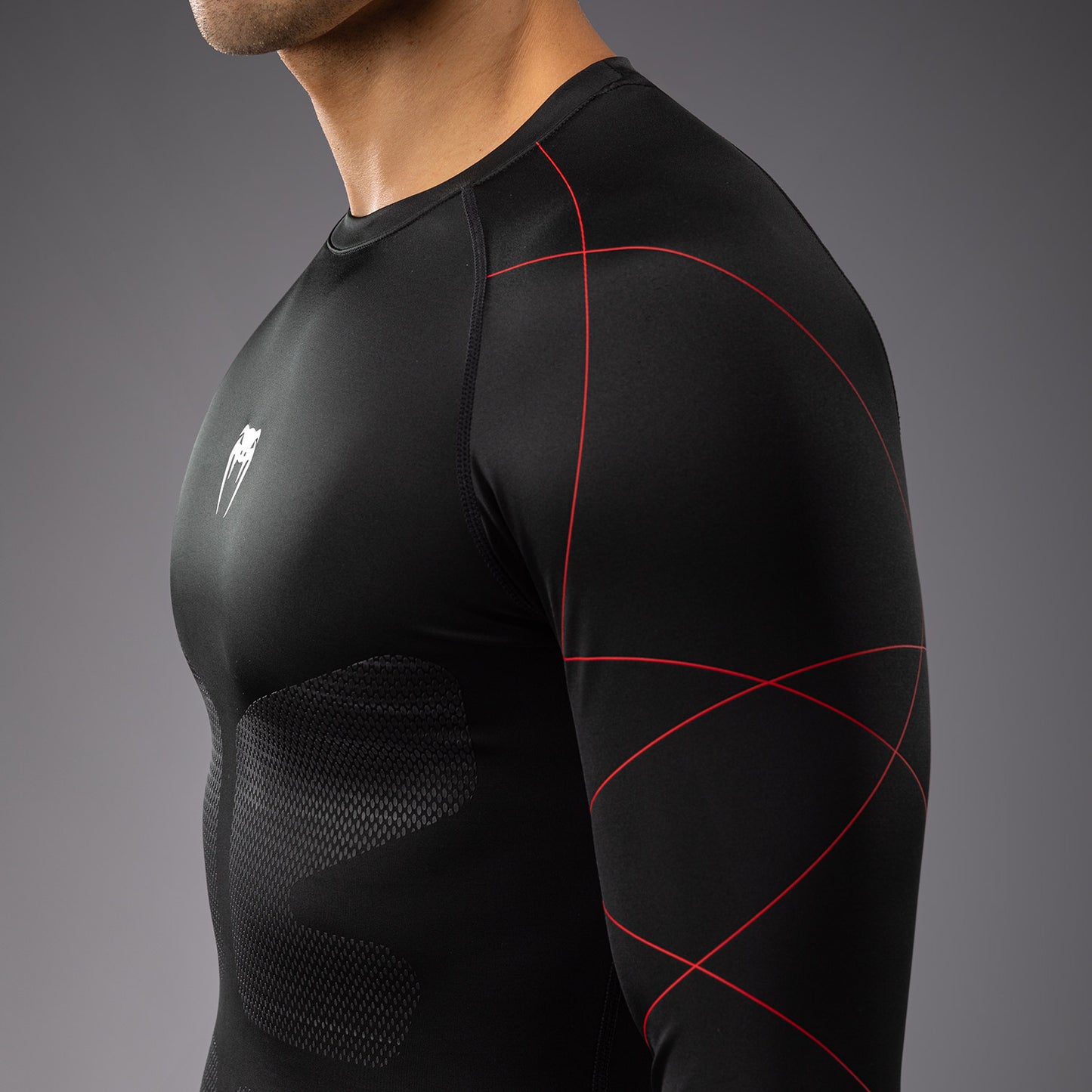 Venum Tactical XT 남성용 긴팔 래쉬가드 – 블랙/파이어 레드