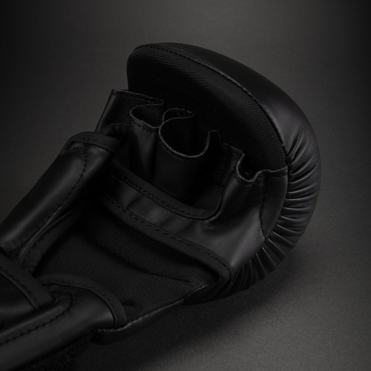 Venum Contender 1.5 스파링 글러브 - 블랙/골드