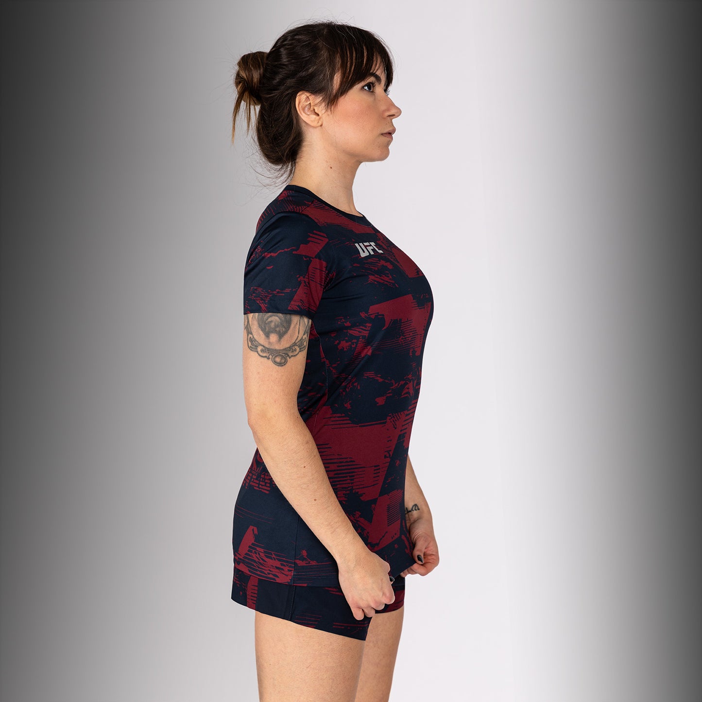 Women’s UFC Zenith by Venum 네이비 블루 오센틱 파이트 위크 퍼포먼스 반팔 티셔츠
