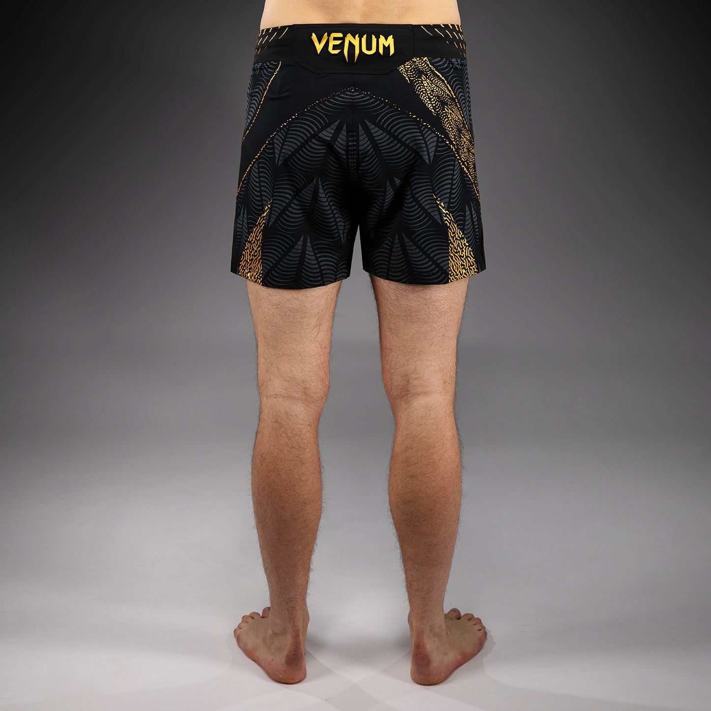 남성용 UFC Zenith by Venum Champion 오센틱 파이트 나이트 핏 파이트 쇼츠