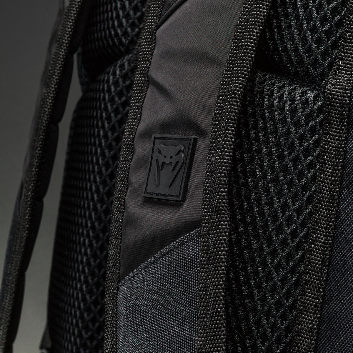 Venum Amazonia Reborn 백팩 (15-25 L) - 블랙/그린
