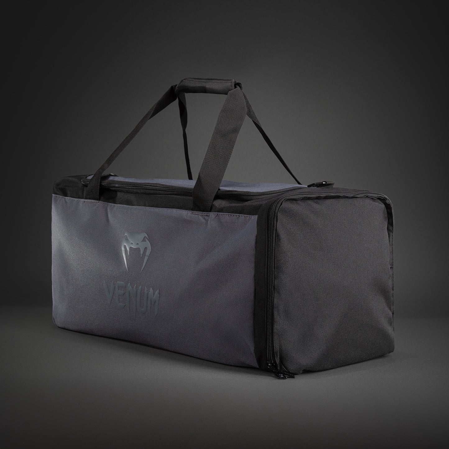 Venum Essential 스포츠 백 (37L) - 그레이/블랙