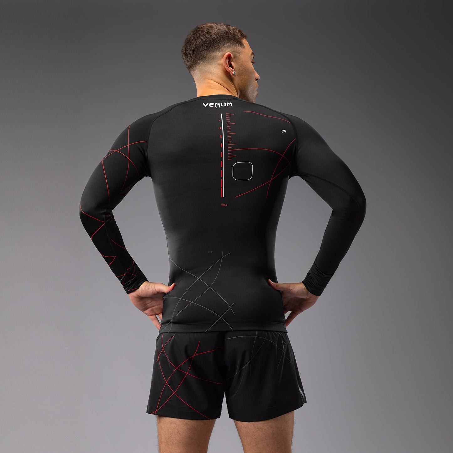 Venum Tactical XT 남성용 긴팔 래쉬가드 – 블랙/파이어 레드