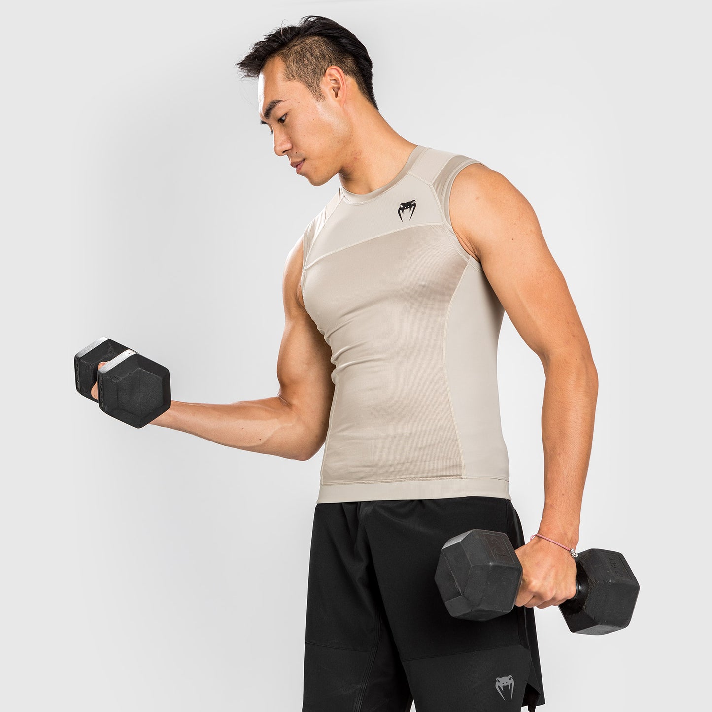 Venum G-Fit Air 래쉬가드 민소매 – 샌드