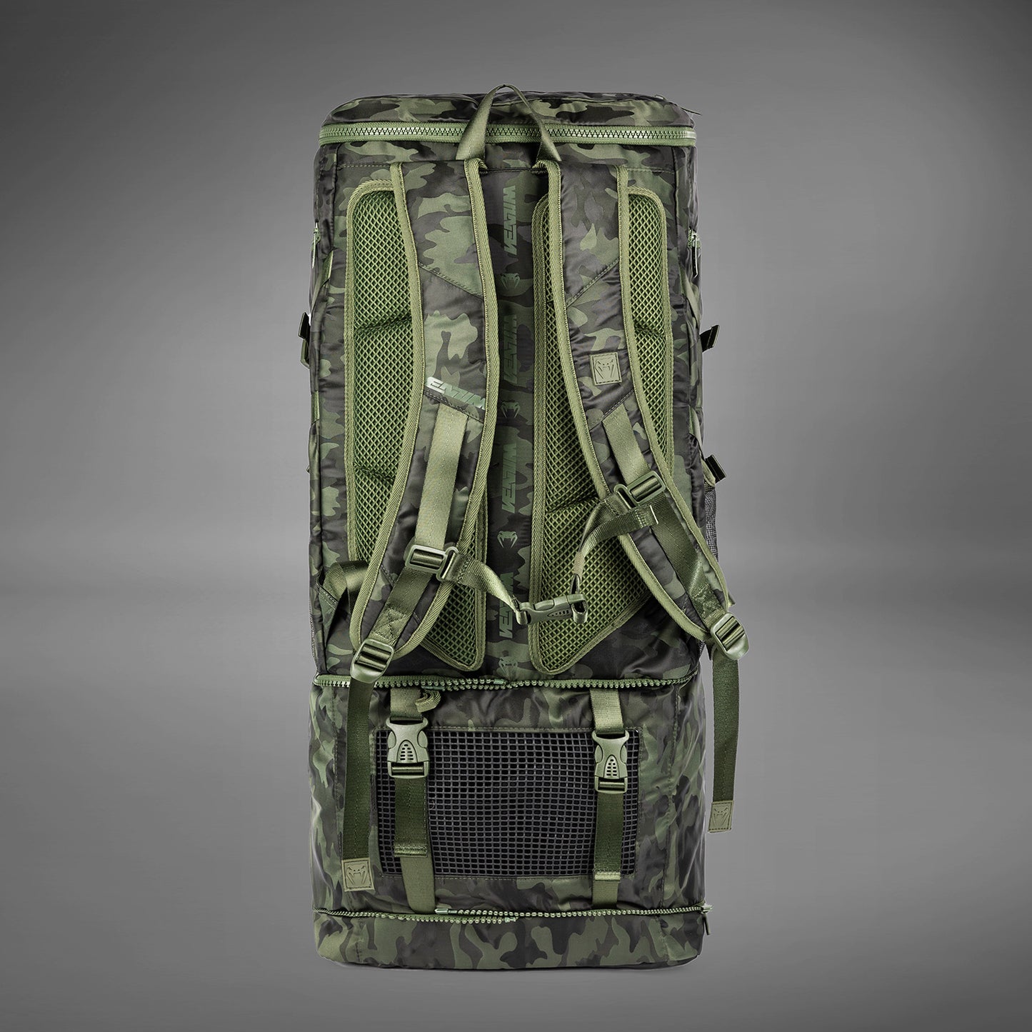 Venum Challenger Xtrem 백팩 (50-63L) – 카키/카모