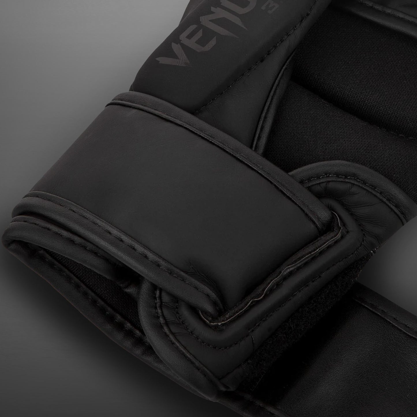 Venum Challenger 3.0 스파링 글러브 – 블랙