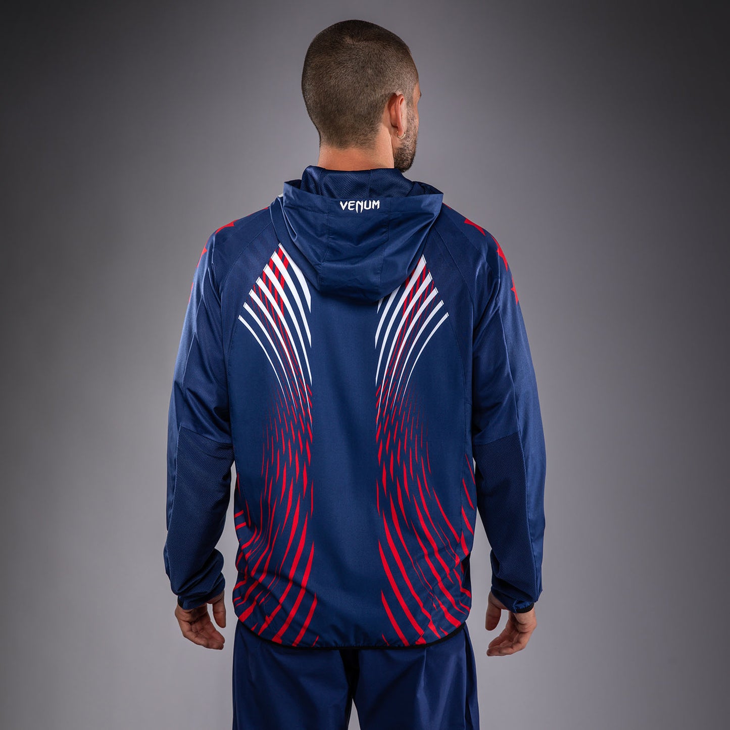 Official UFC Freedom 250 by Venum 남성용 Authentic Fight Night 워크아웃 후디 - 블루