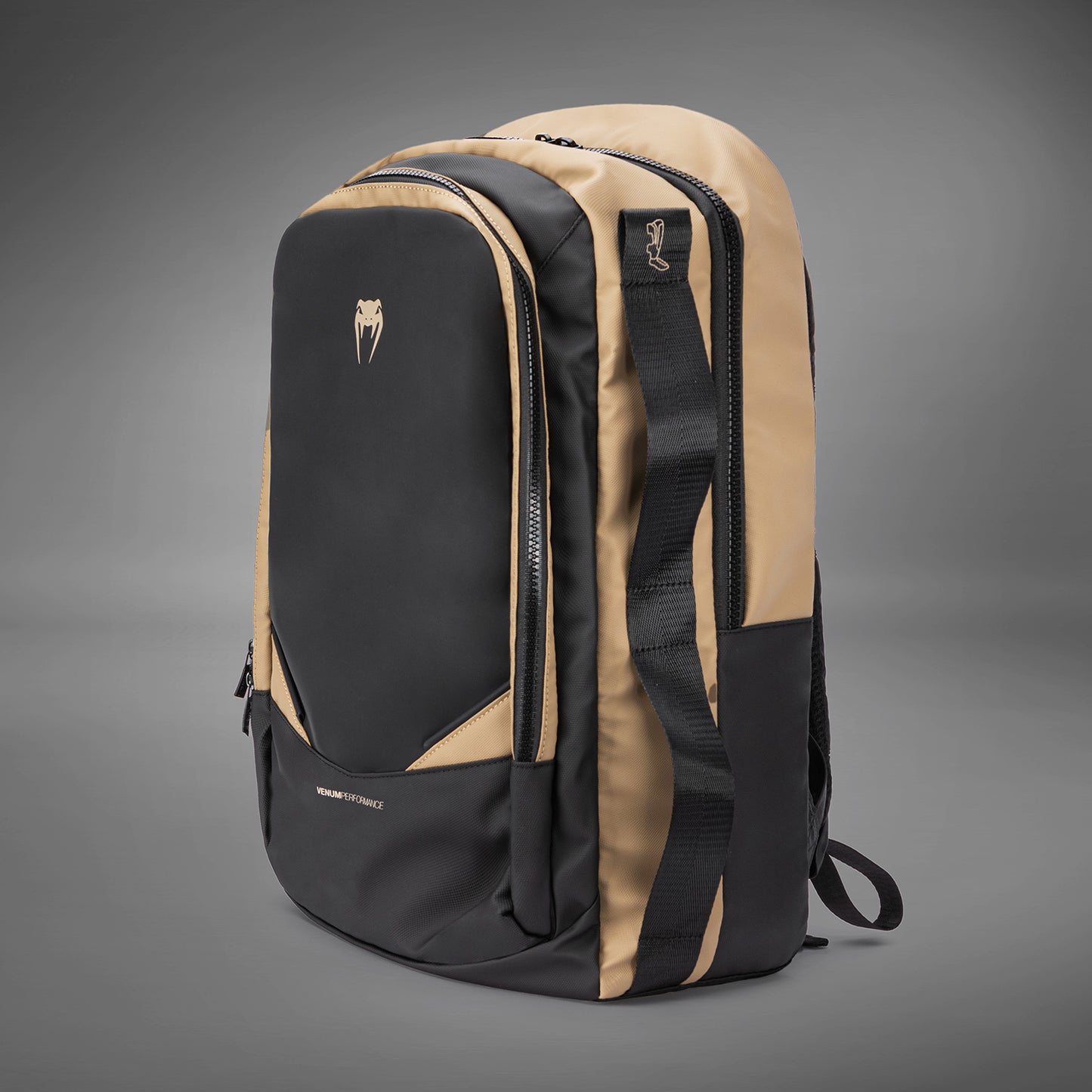 Venum Evo 2 백팩 (20-25L) – 블랙/샌드