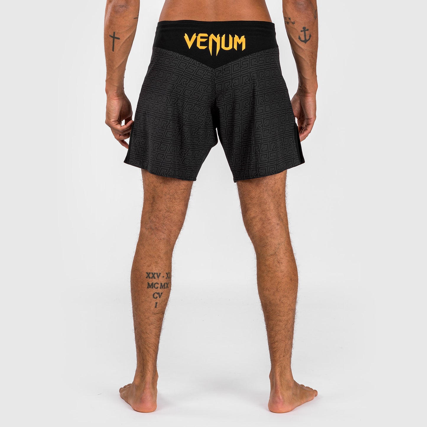 Venum x Ares 남성 파이트 쇼츠 – 블랙/골드