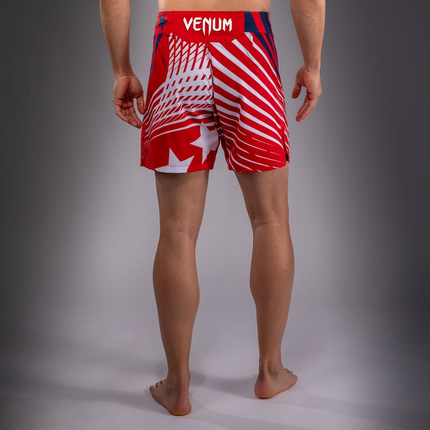 Official UFC Freedom 250 by Venum 남성용 Authentic Fight Night 파이트 쇼츠 쇼트 핏 - 레드