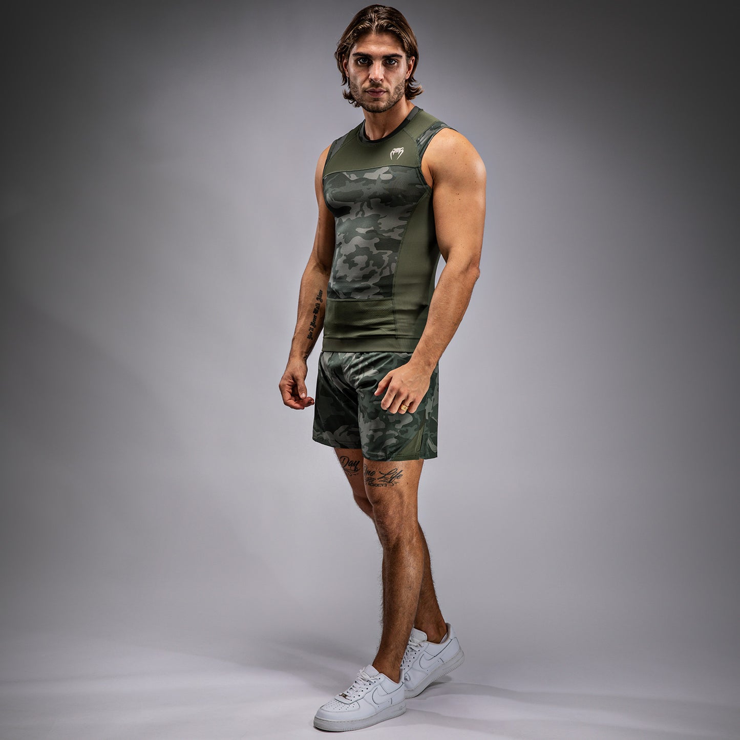 Venum G-Fit Air 남성용 민소매 래쉬가드 – 아미 카모