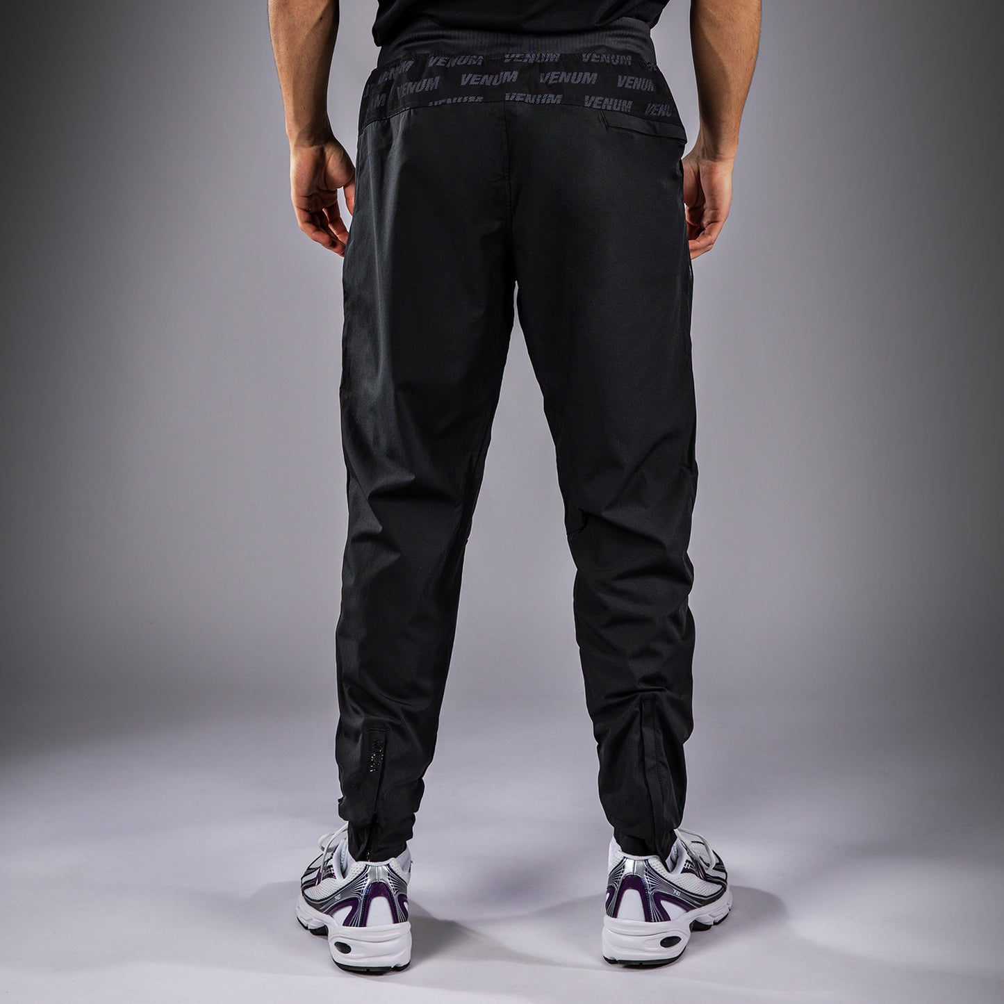 Venum Cargo Light Aero 조깅 팬츠 – 블랙