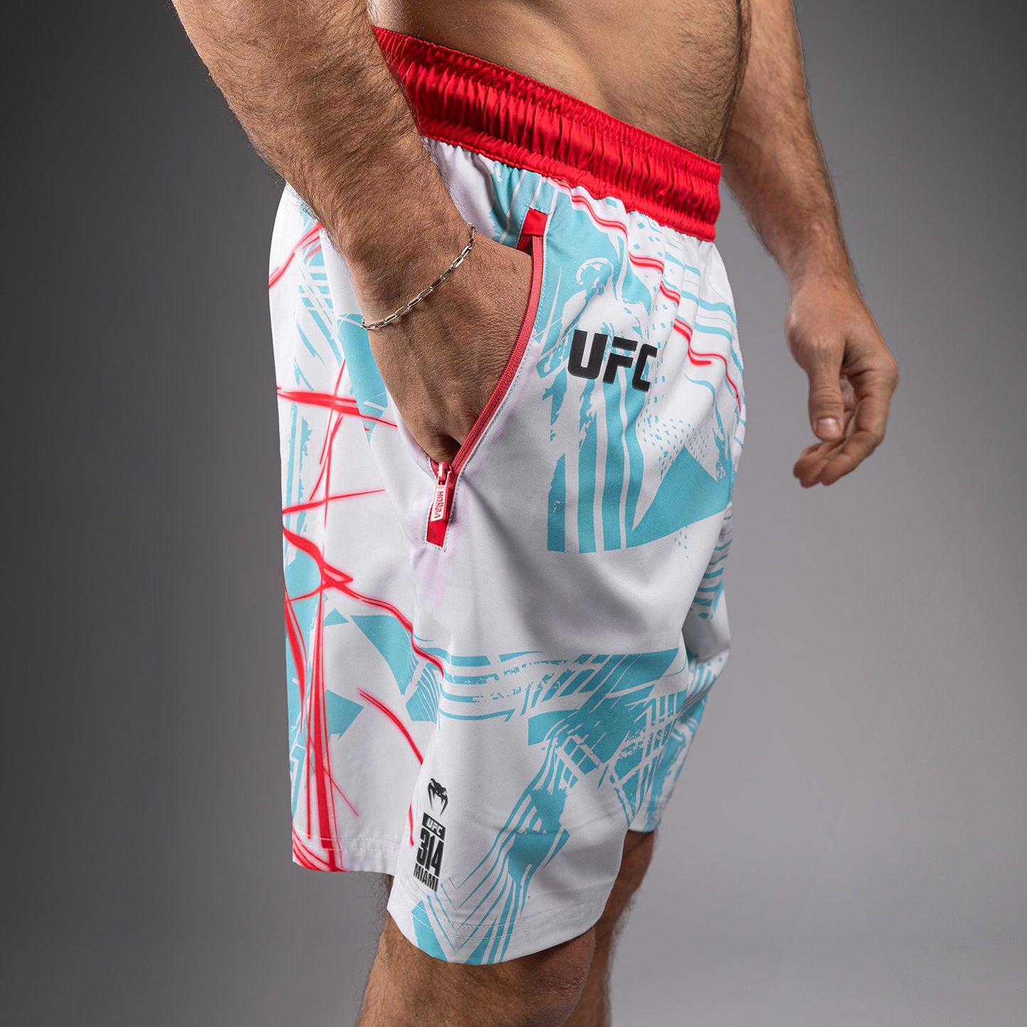 UFC Fusion By Venum Miami Edition 파이트 쇼츠 – 화이트 – 남성용